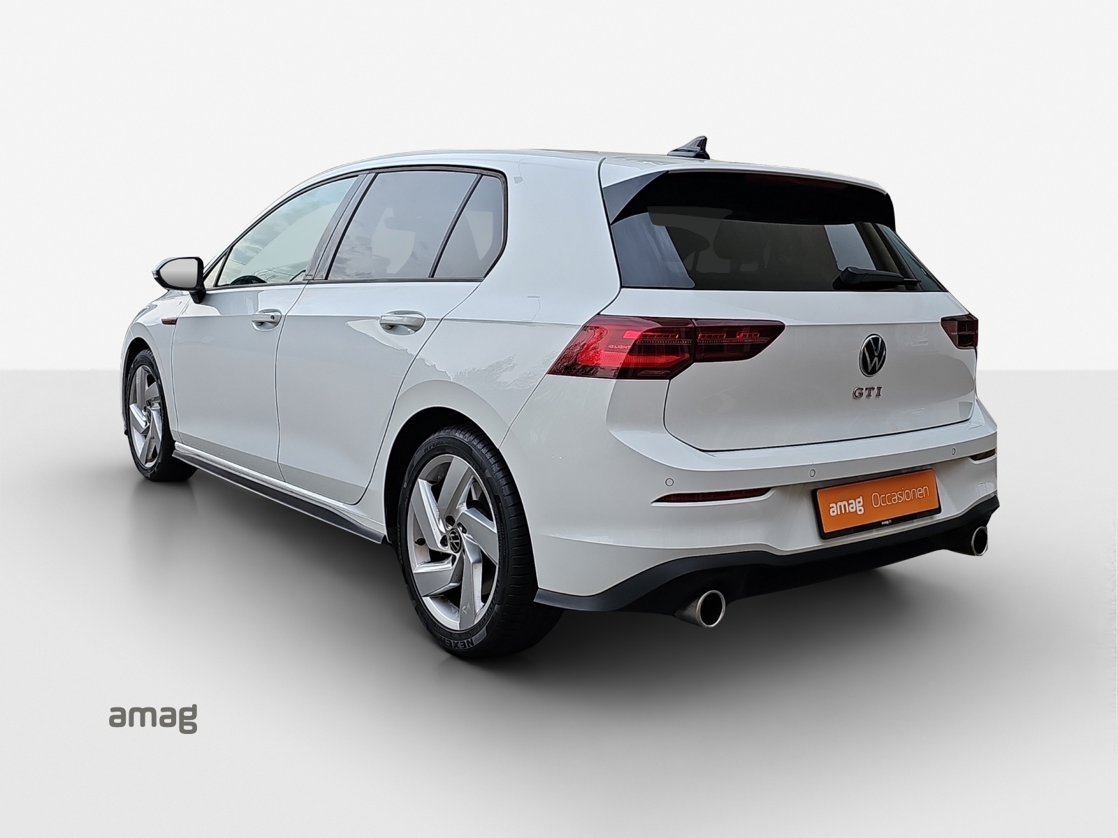 VW Golf 2.0 TSI GTI DSG-image-2