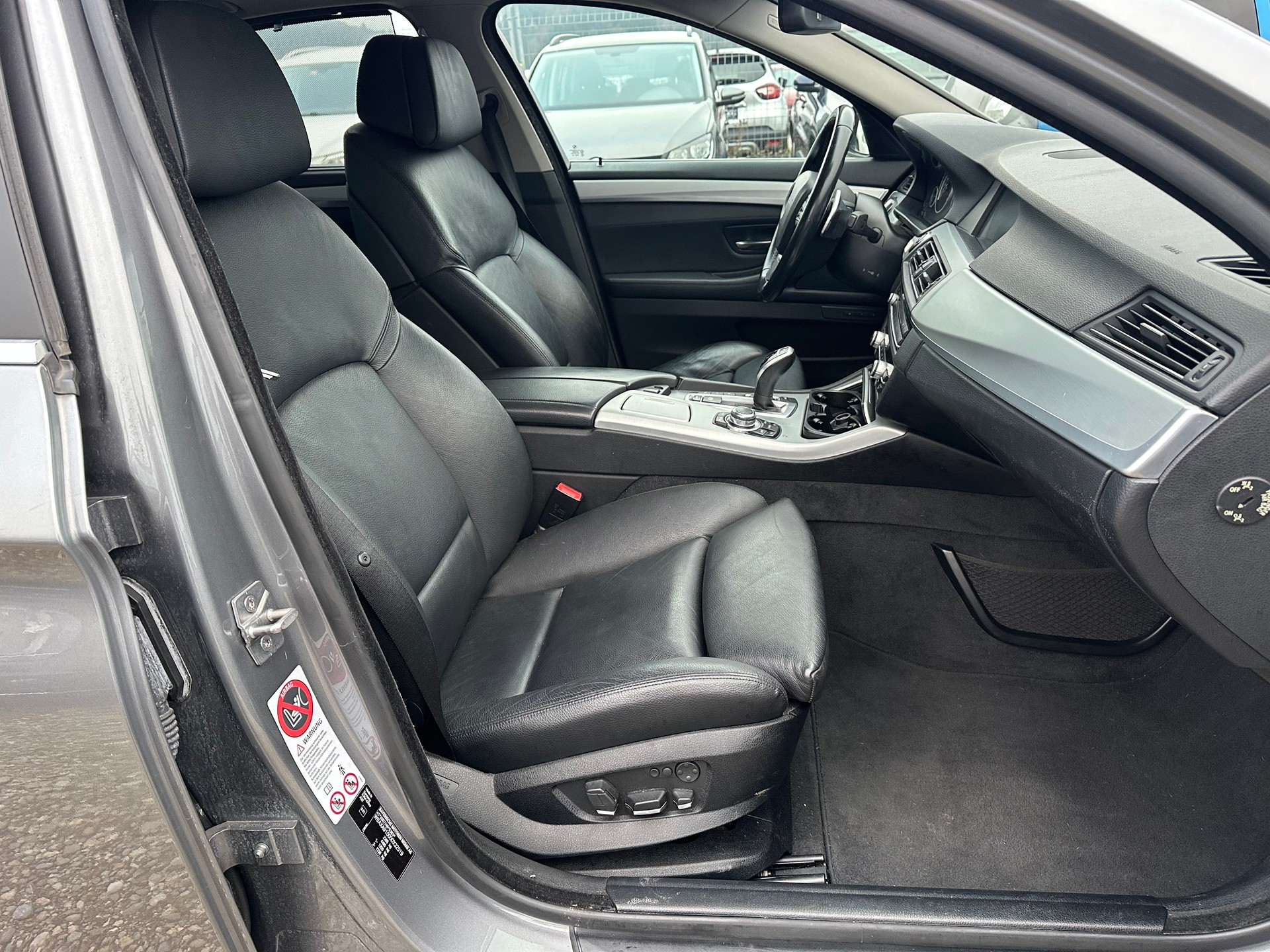 BMW 535d xDrive Steptronic-image-13