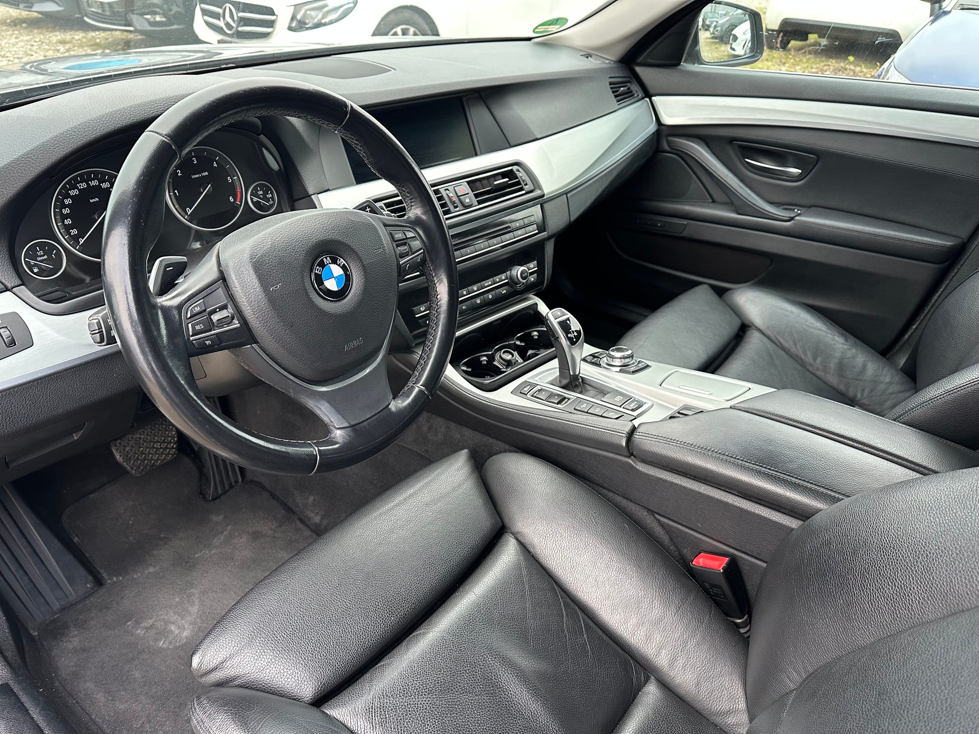 BMW 535d xDrive Steptronic-image-10