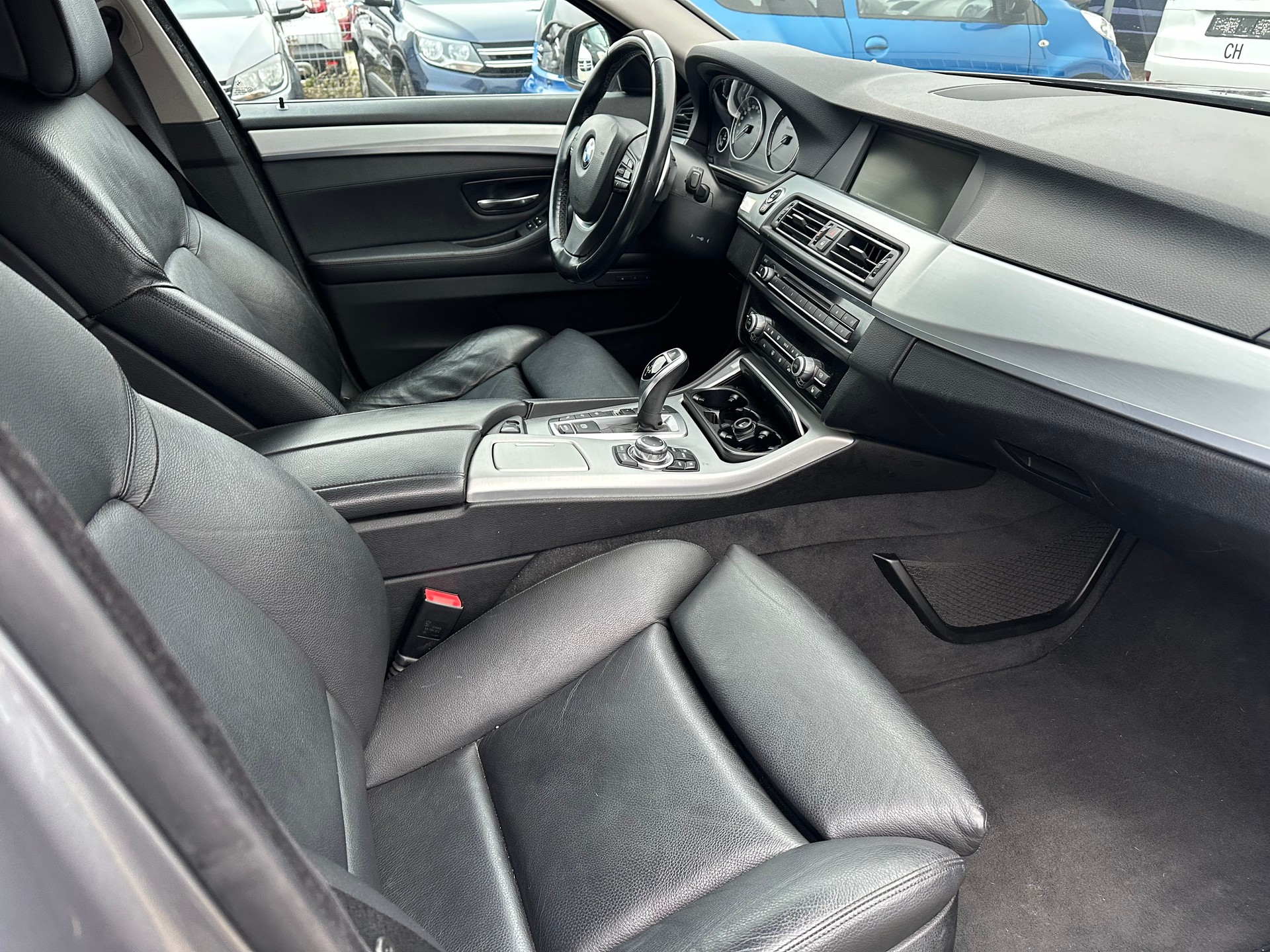 BMW 535d xDrive Steptronic-image-14