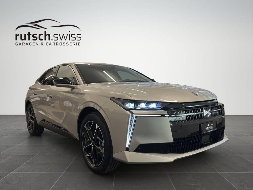 DS AUTOMOBILES No4 Plug-In Hybrid 225PS Étoile