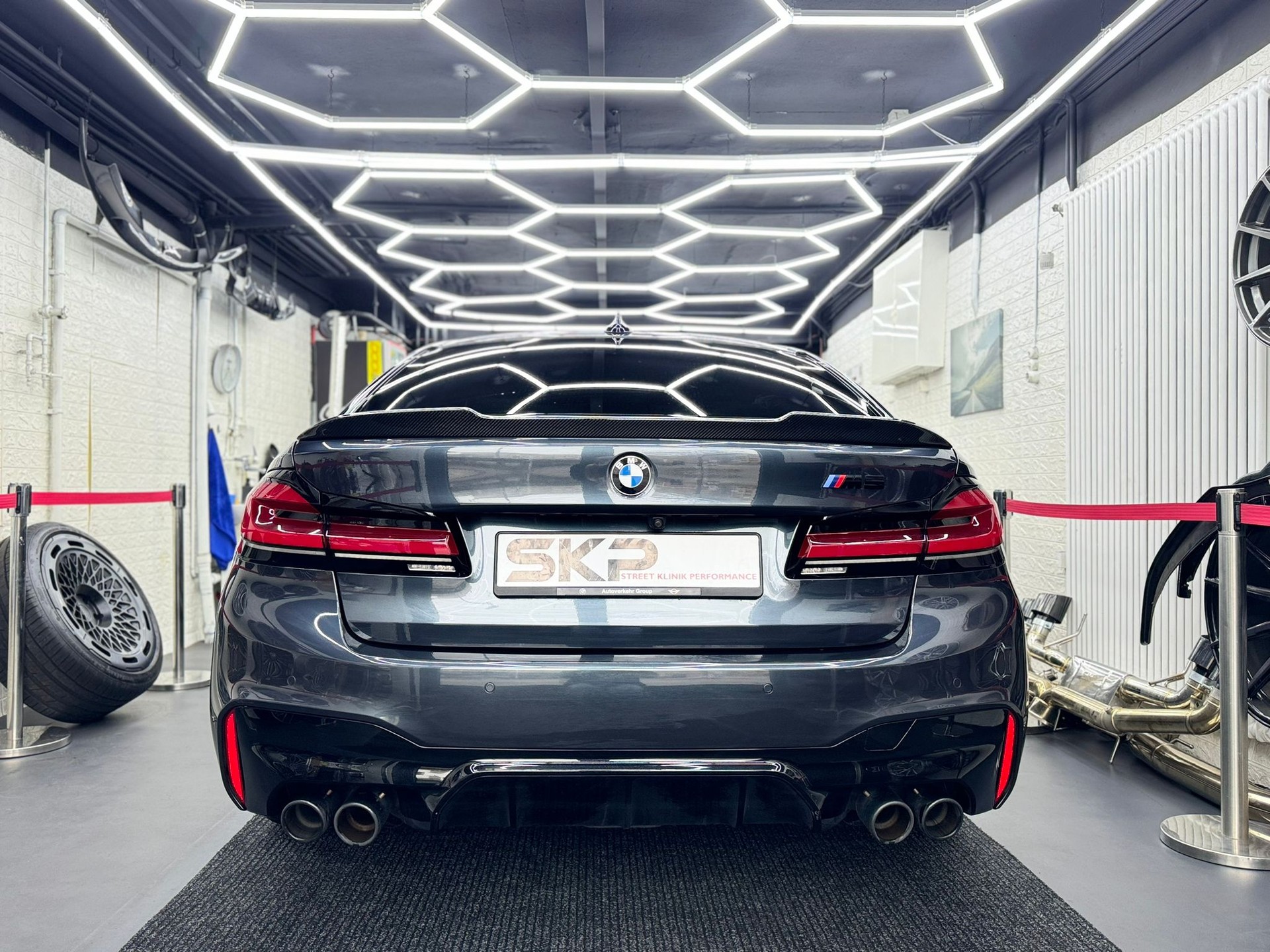 BMW M5 xDrive Drivelogic-image-4
