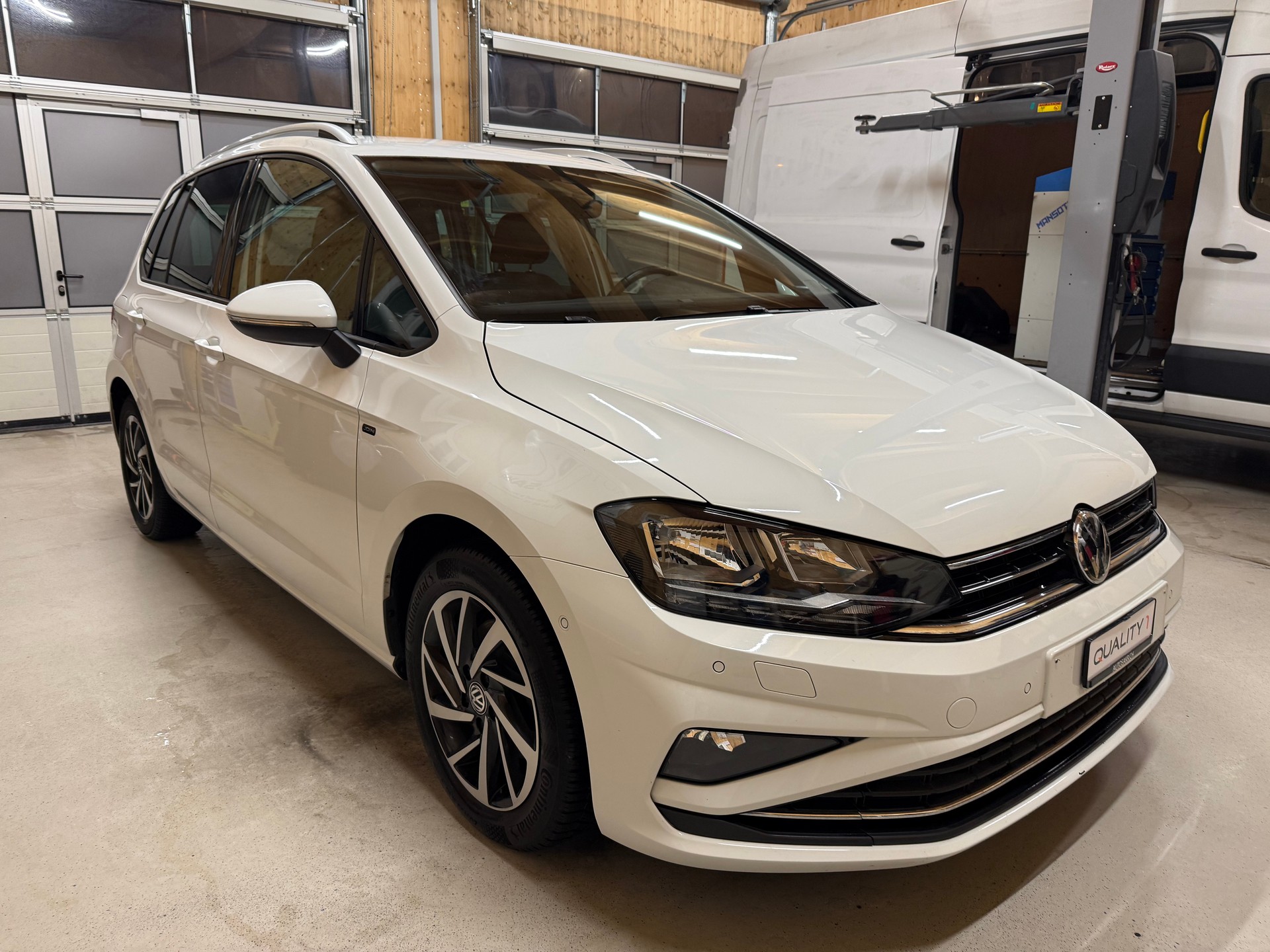 VW Golf Sportsvan 1.5 TSI EVO Comfortline DSG-image-2
