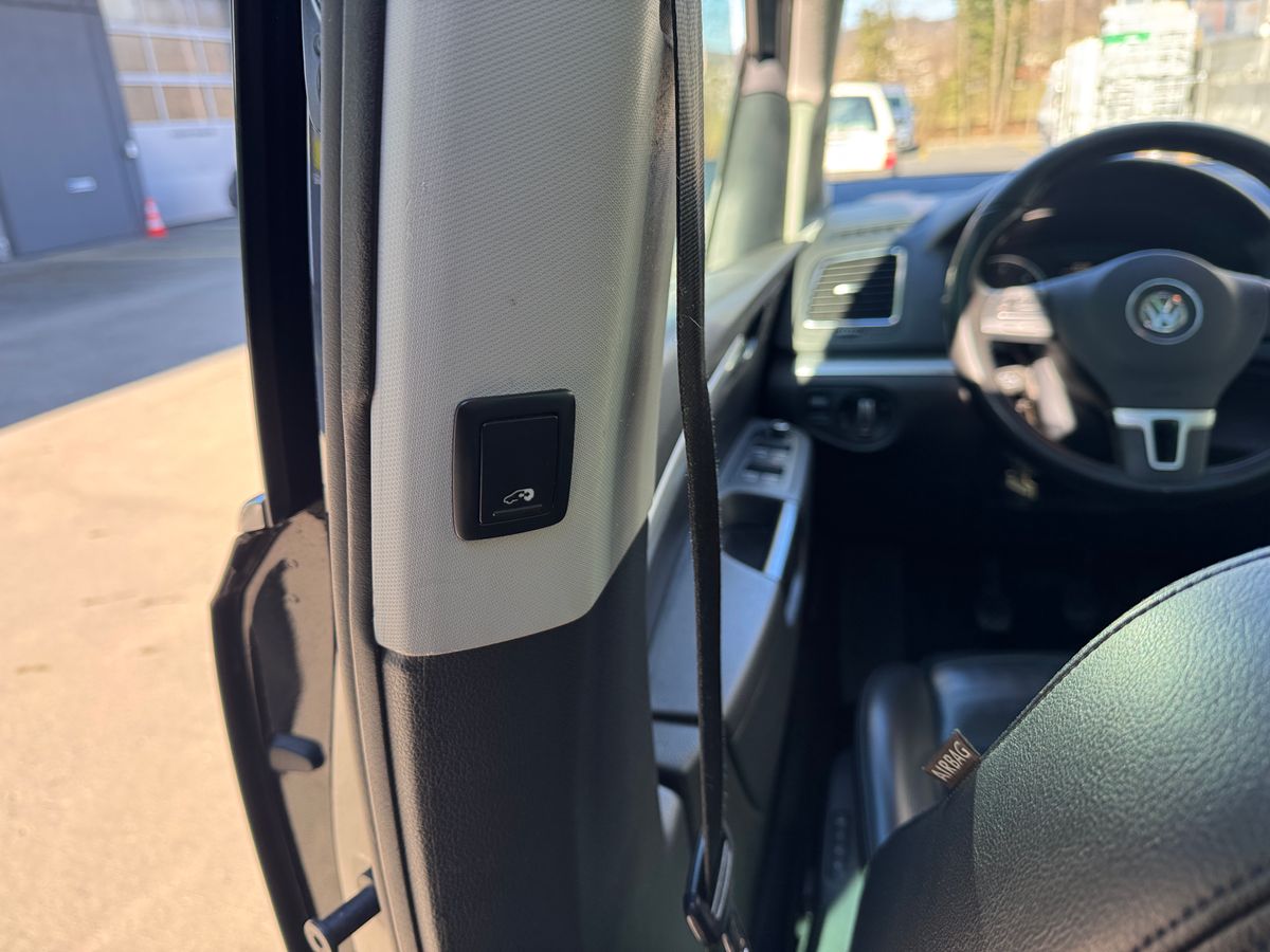 VW Sharan 2.0 TDI BMT Highline 4Motion-image-4