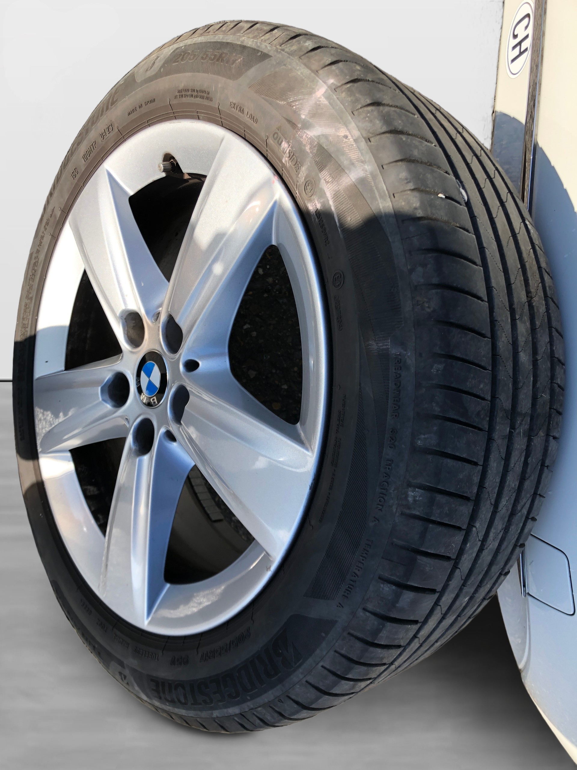 BMW 225i xDrive Active Tourer M-SPORT Steptronic-image-13