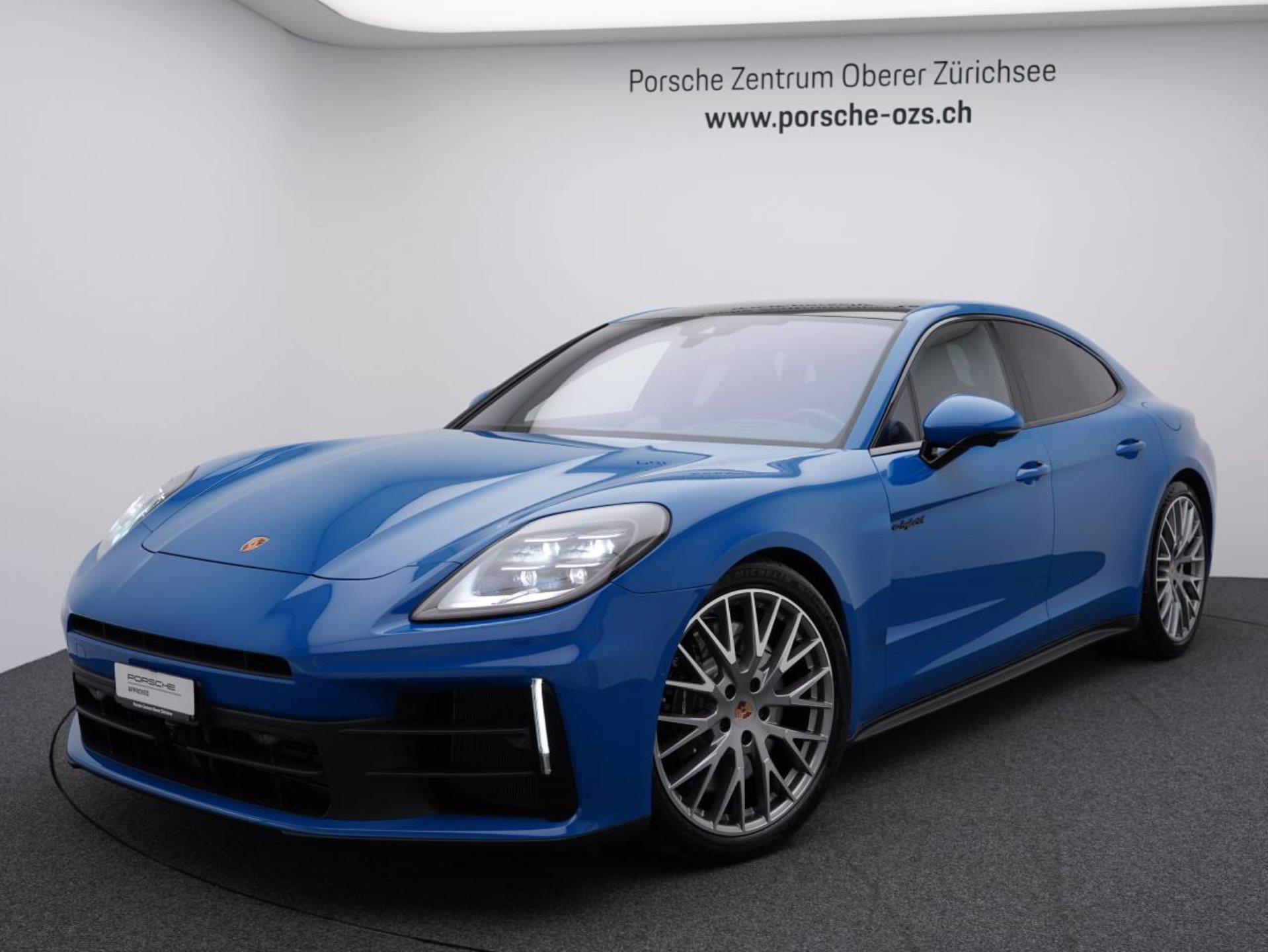 PORSCHE Panamera 4S E-Hybrid-image-0