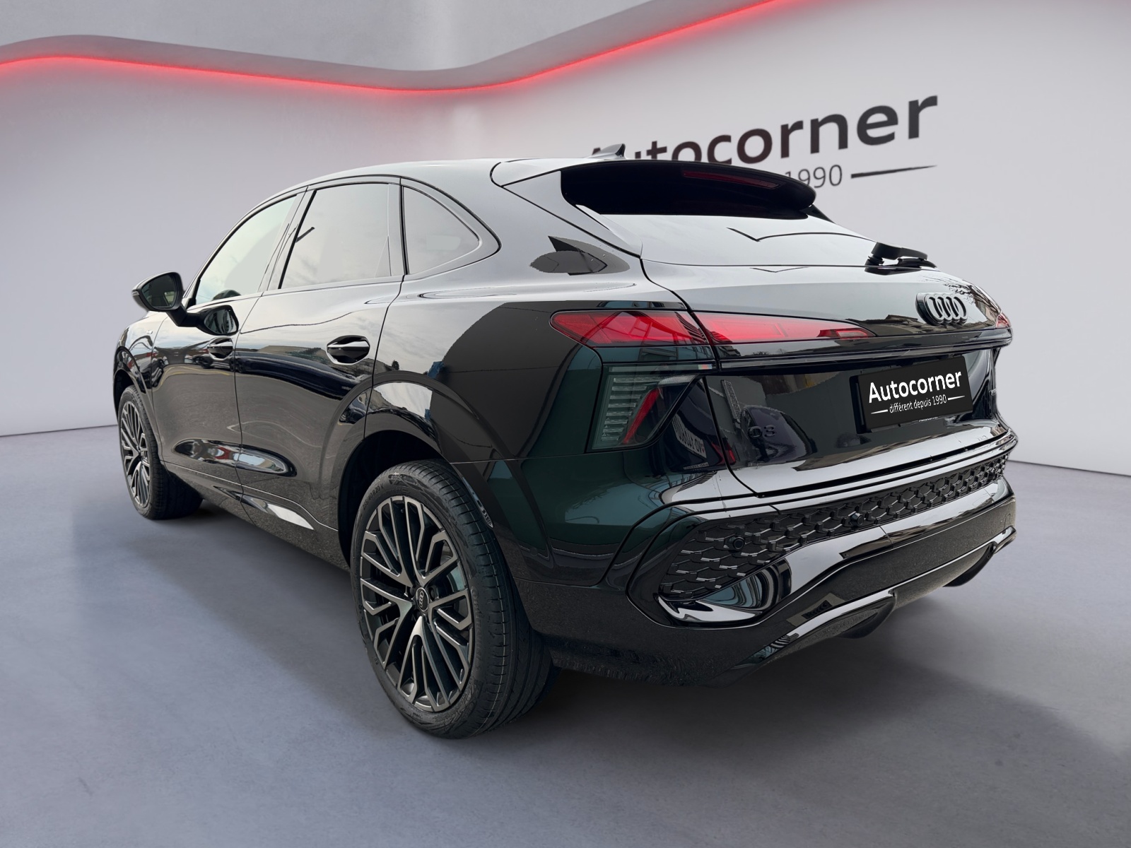AUDI Q3 Sportback TFSI quattro 150 kW S tronic-showroom-element-2