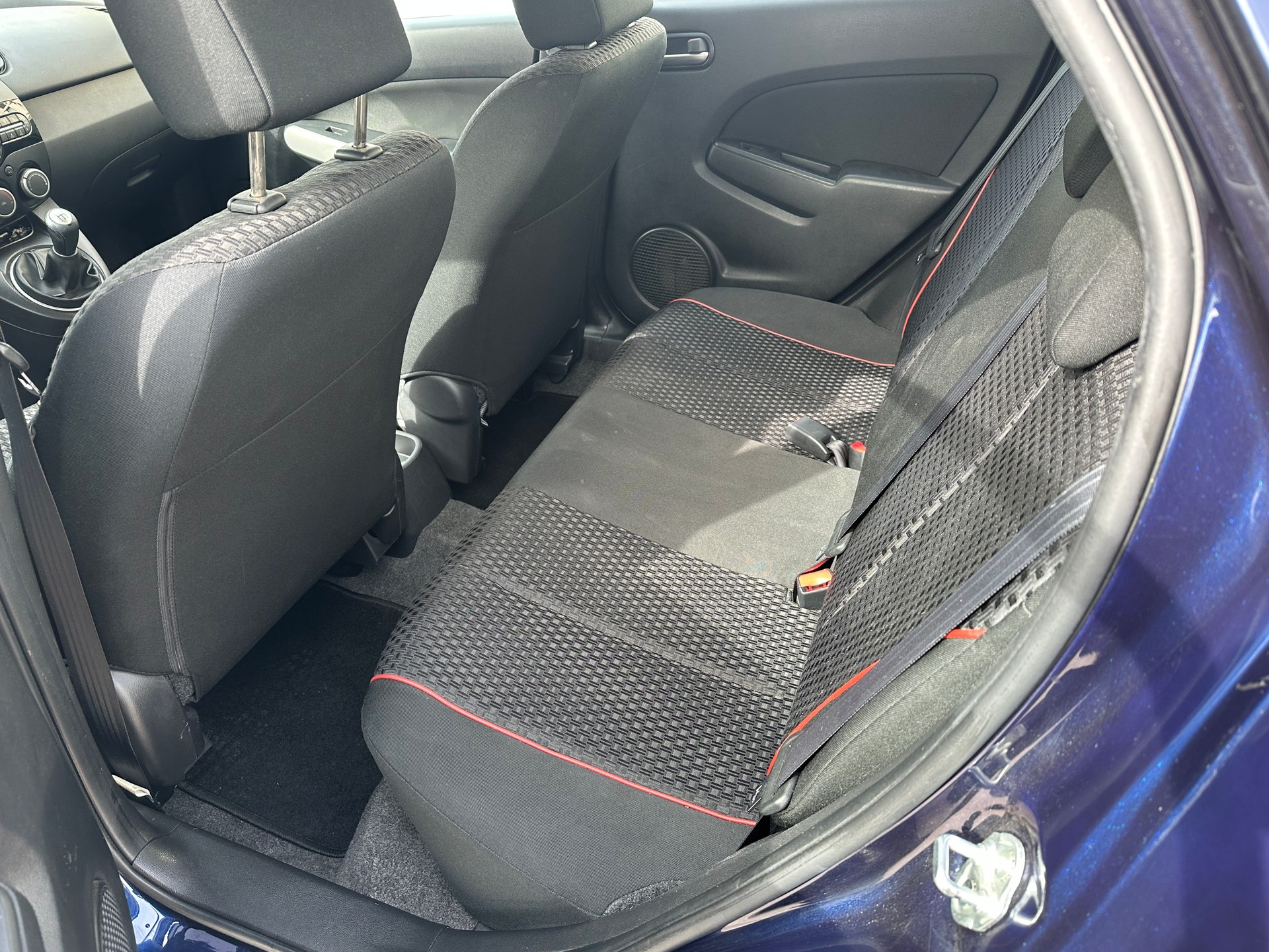 MAZDA 2 1.5i 16V Sport-image-8