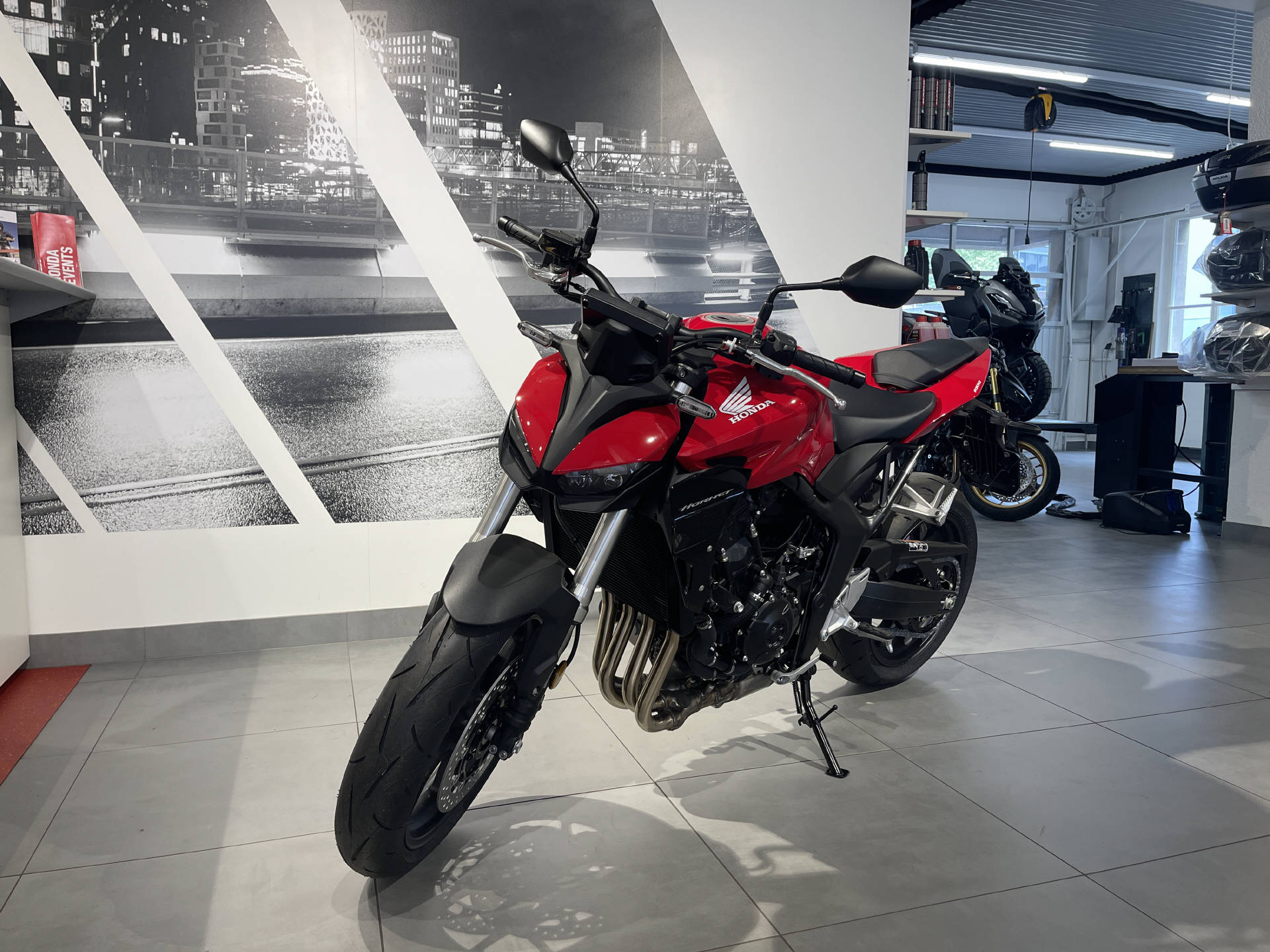HONDA CB 1000 Hornet | Modell 2025 | ABS | Naked Bike-image-4