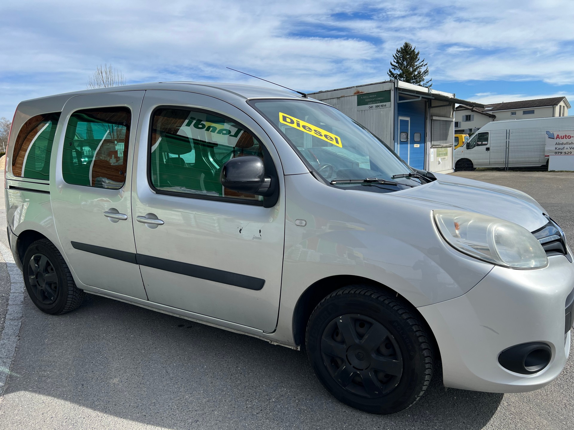 RENAULT Kangoo 1.5 dCi Swiss Edition-image-5