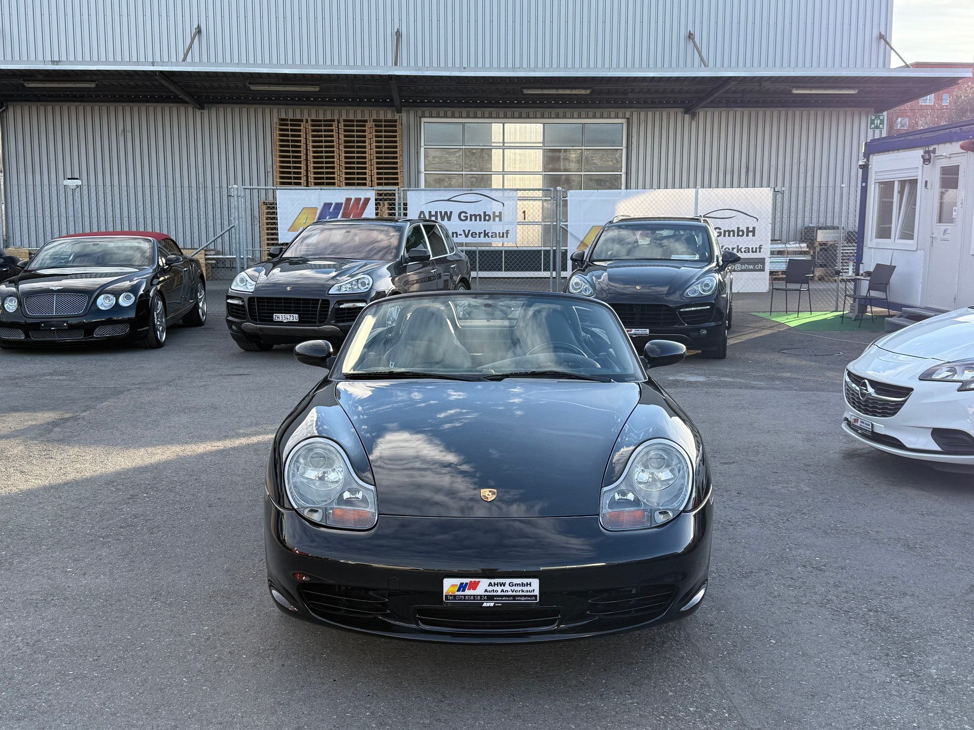 PORSCHE Boxster S 3.2 / Facelift 260PS / Frisch ab MFK / Sportsitze / Navi / Sitzheizung / Tempomat / PDC-image-1