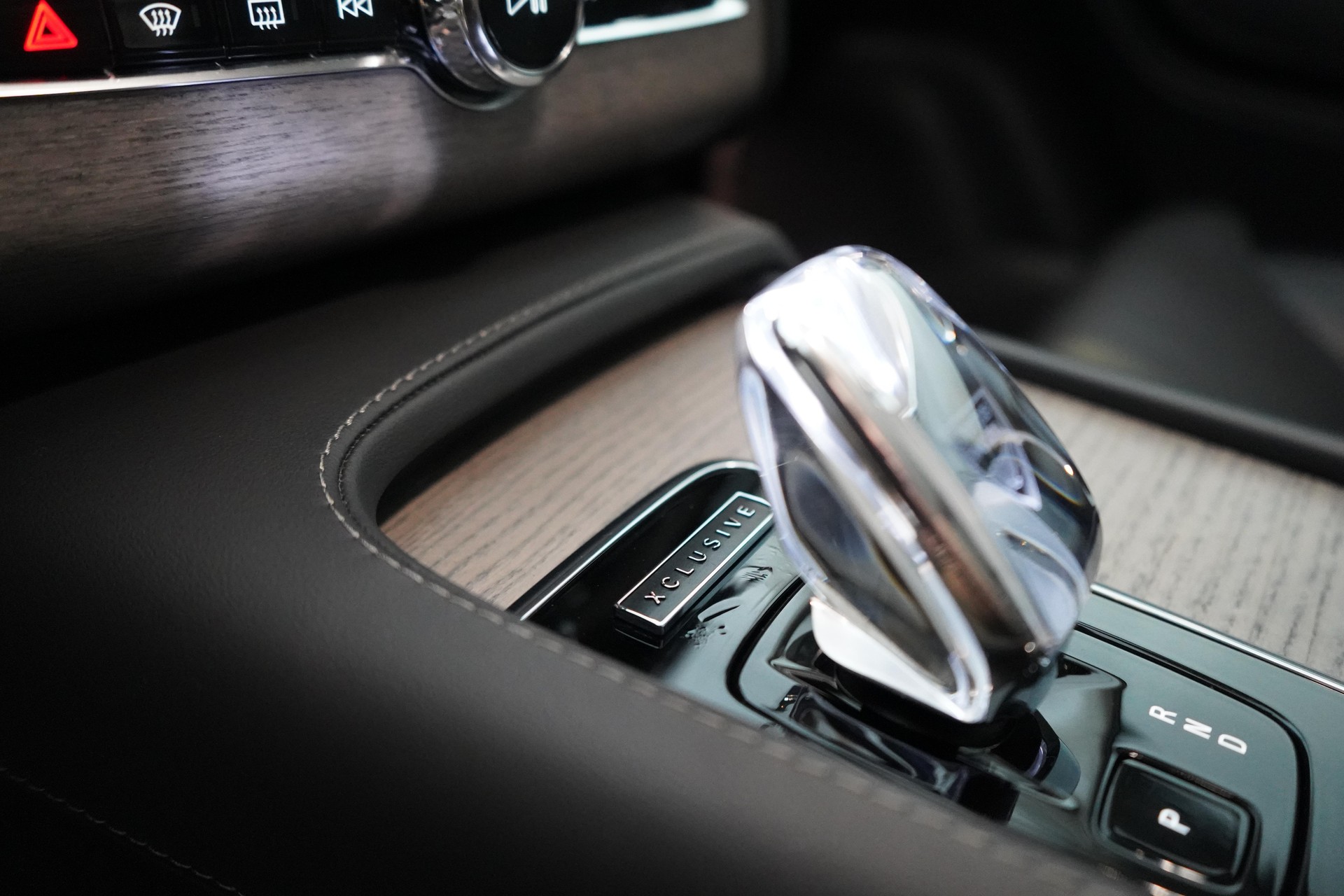 VOLVO XC90 2.0 T8 TE XCLUSIVE Dark 7P. eAWD-image-12