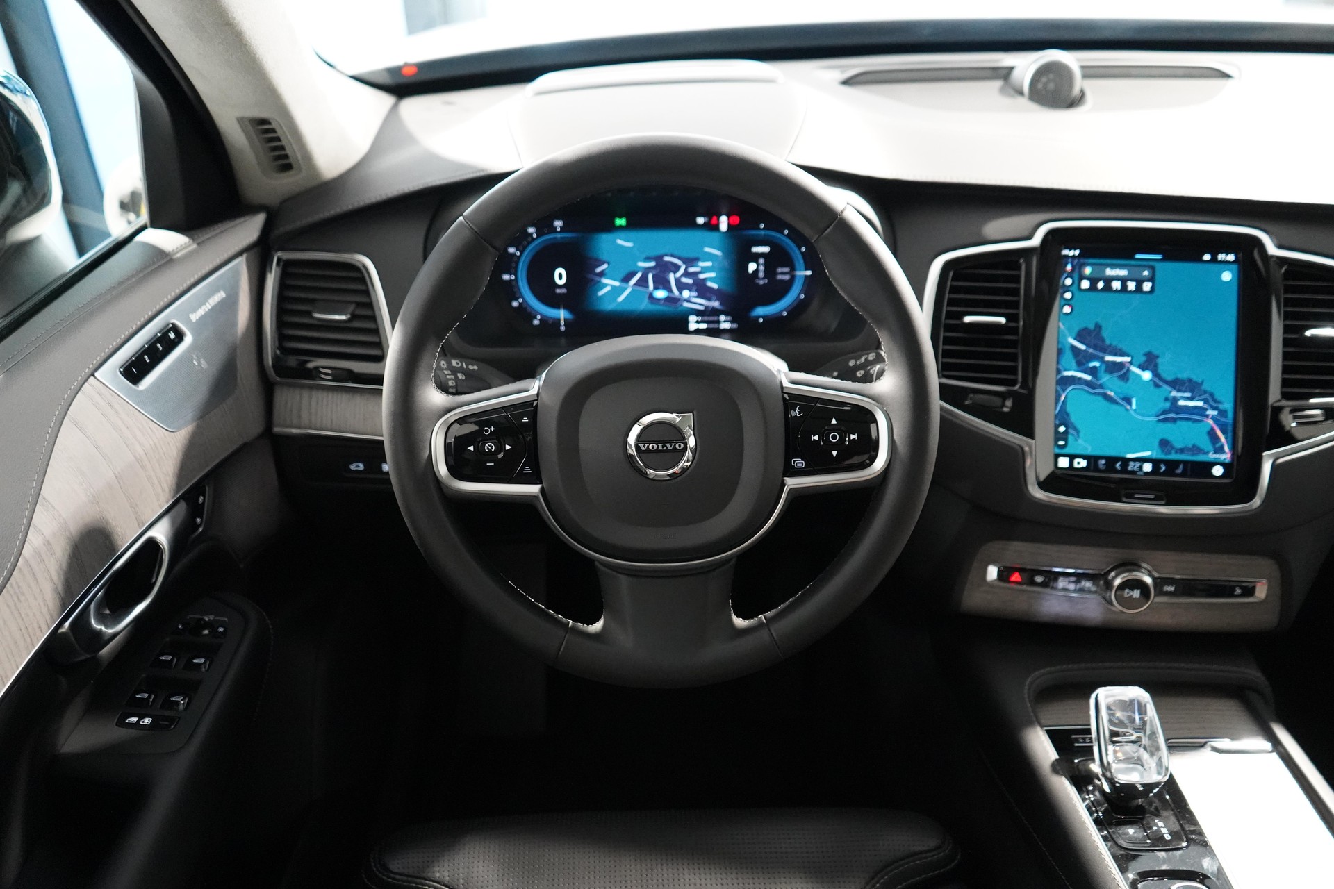 VOLVO XC90 2.0 T8 TE XCLUSIVE Dark 7P. eAWD-image-6