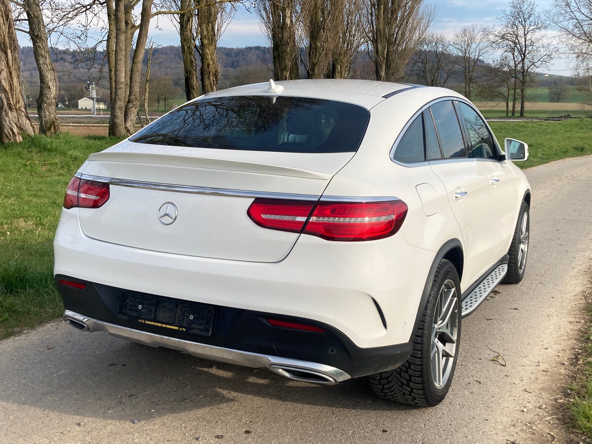 MERCEDES-BENZ GLE Coupé 350 d 4Matic 9G-Tronic-showroom-element-3