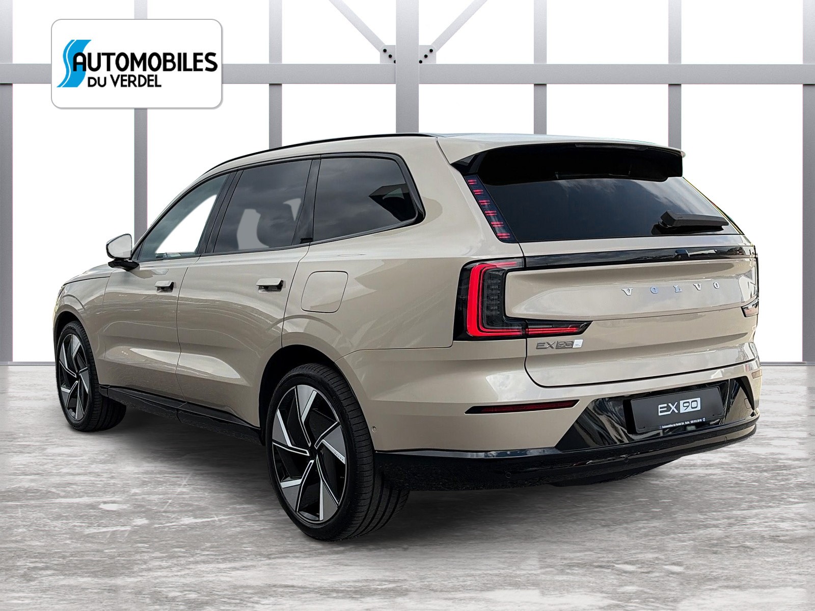 VOLVO EX90 Twin Performance Ultra AWD-image-2