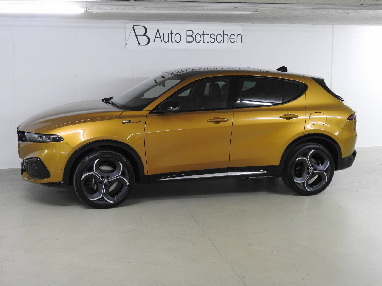 ALFA ROMEO Tonale 1.3 Plug-in Hybrid Sport Speciale Launch Q4-image-8
