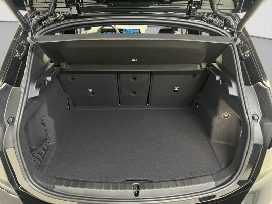 BMW 223d AT xDr M Sport DKG-image-12
