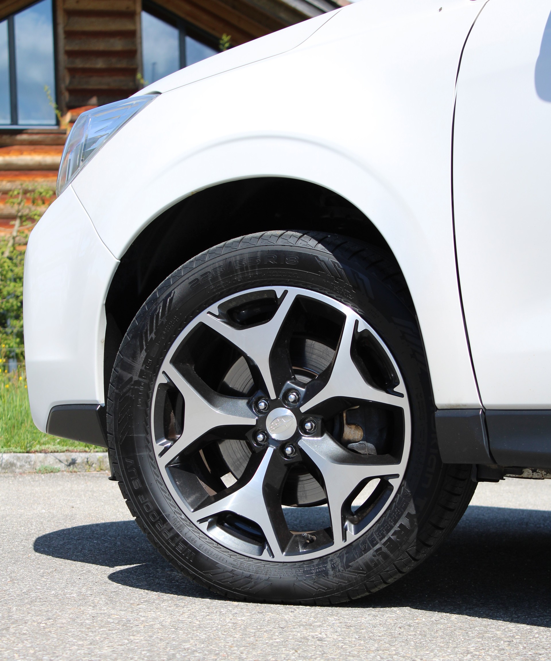 SUBARU Forester 2.0XT Luxury Lineartronic-image-9