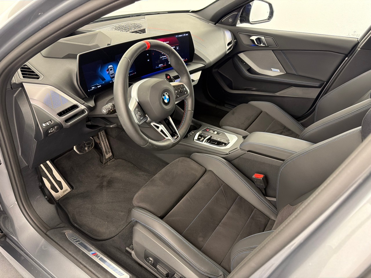 BMW M135 xDrive M Sport Pro-image-4