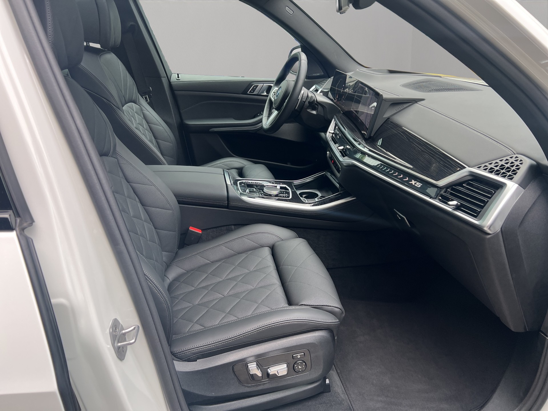 BMW X5 xDrive 50e M Sport Steptronic-image-21