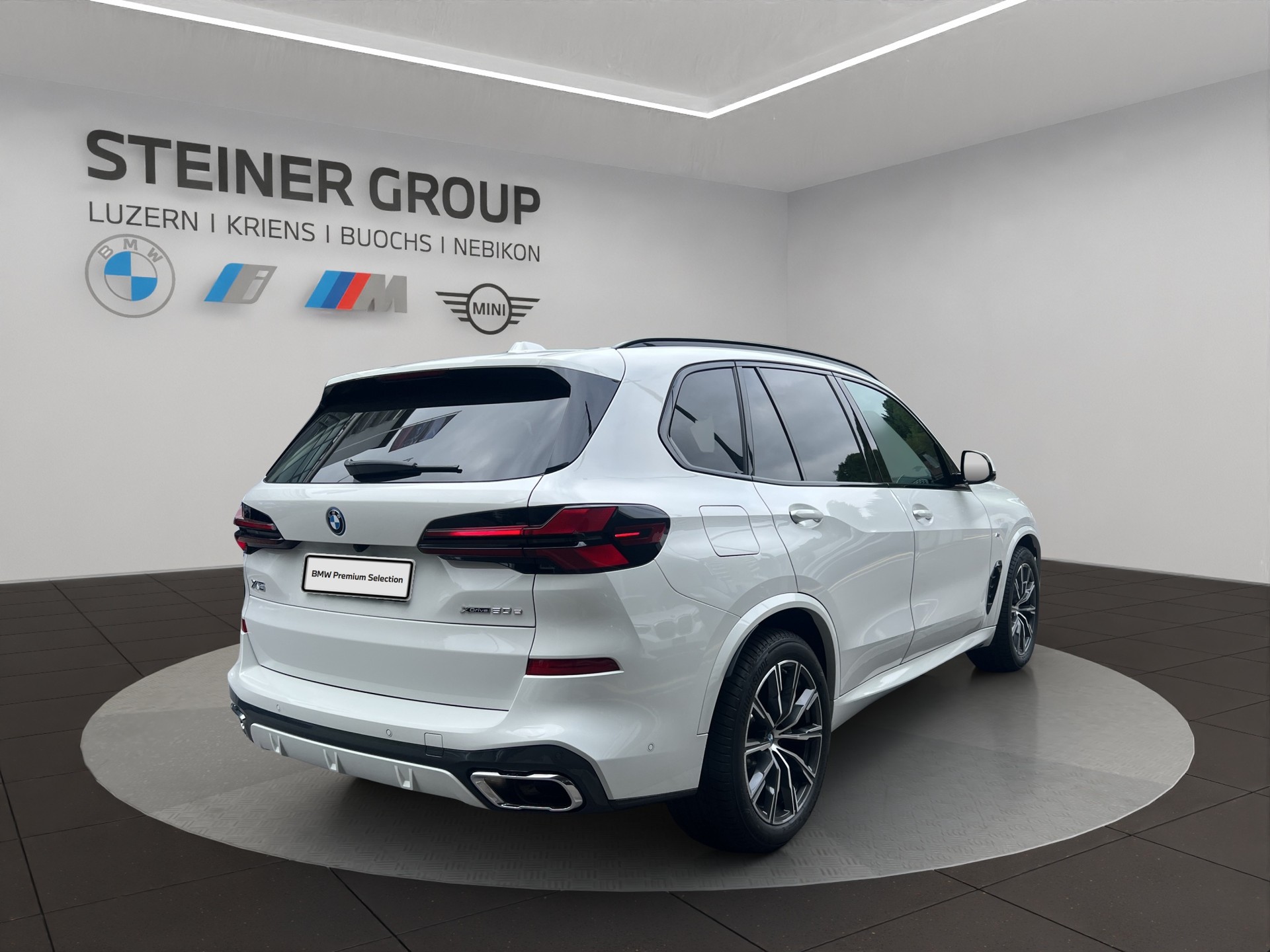 BMW X5 xDrive 50e M Sport Steptronic-image-5