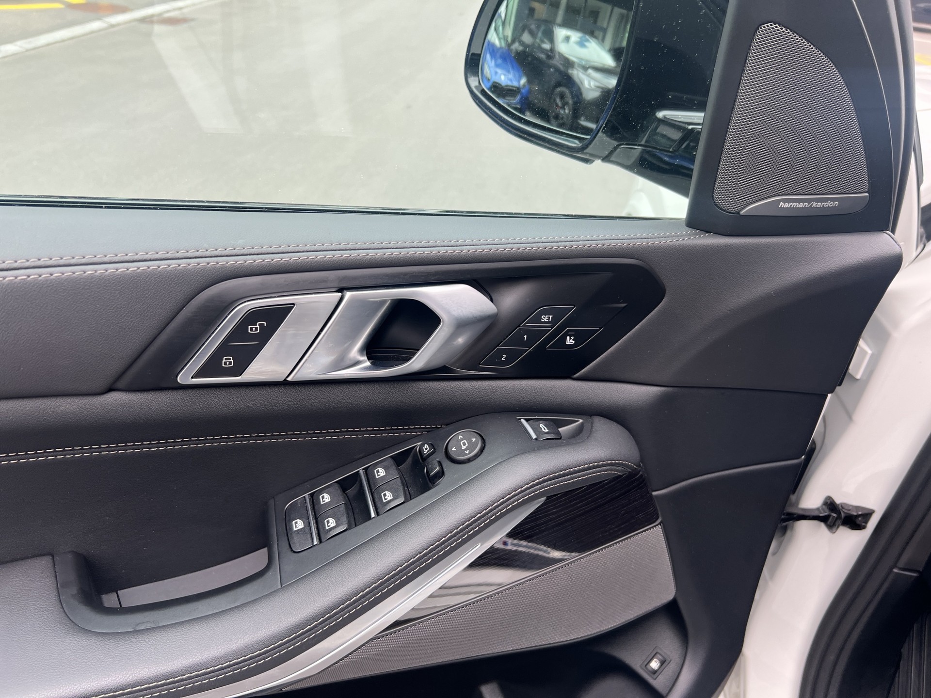 BMW X5 xDrive 50e M Sport Steptronic-image-12