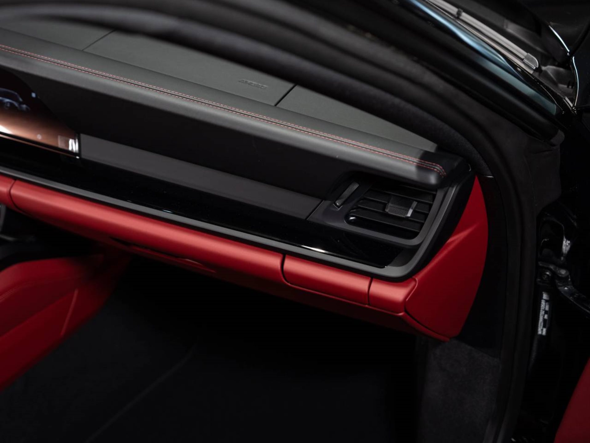 PORSCHE 911 Carrera S-image-20