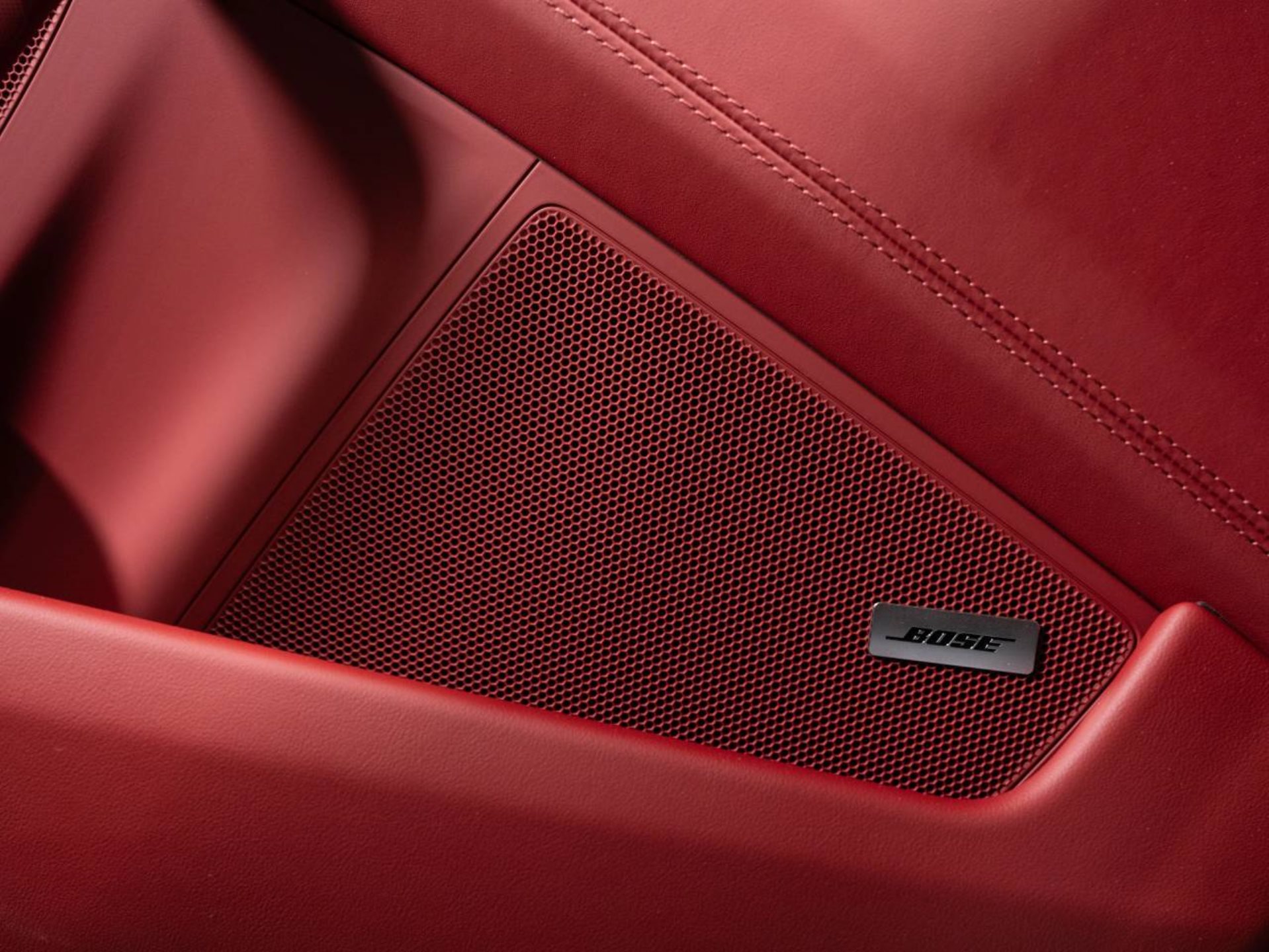PORSCHE 911 Carrera S-image-19
