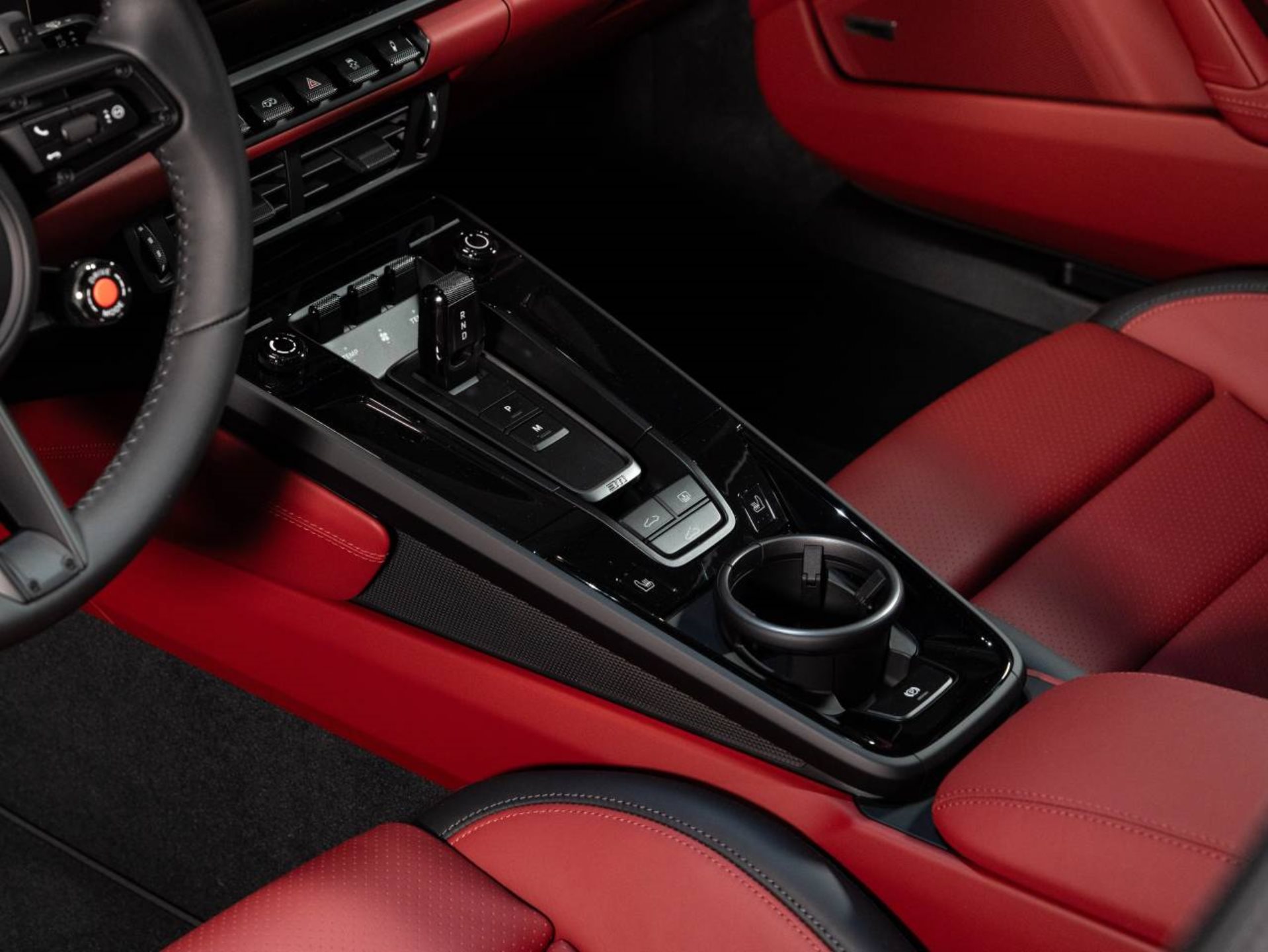PORSCHE 911 Carrera S-image-12