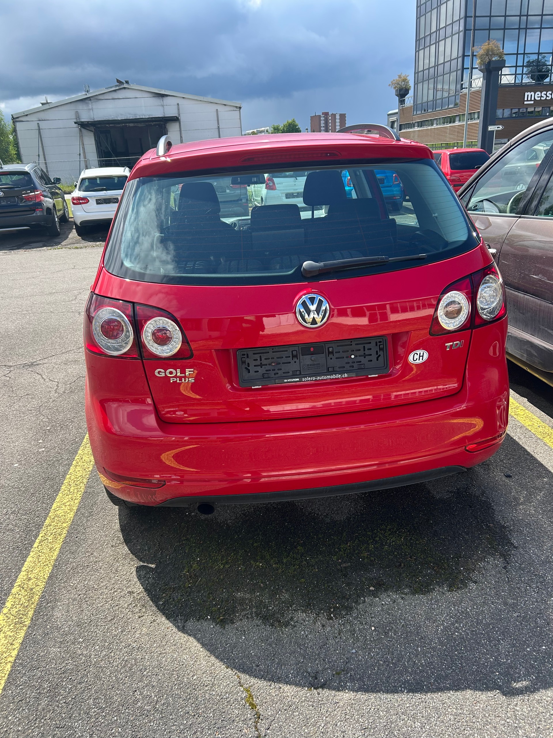 VW Golf Plus-image-10