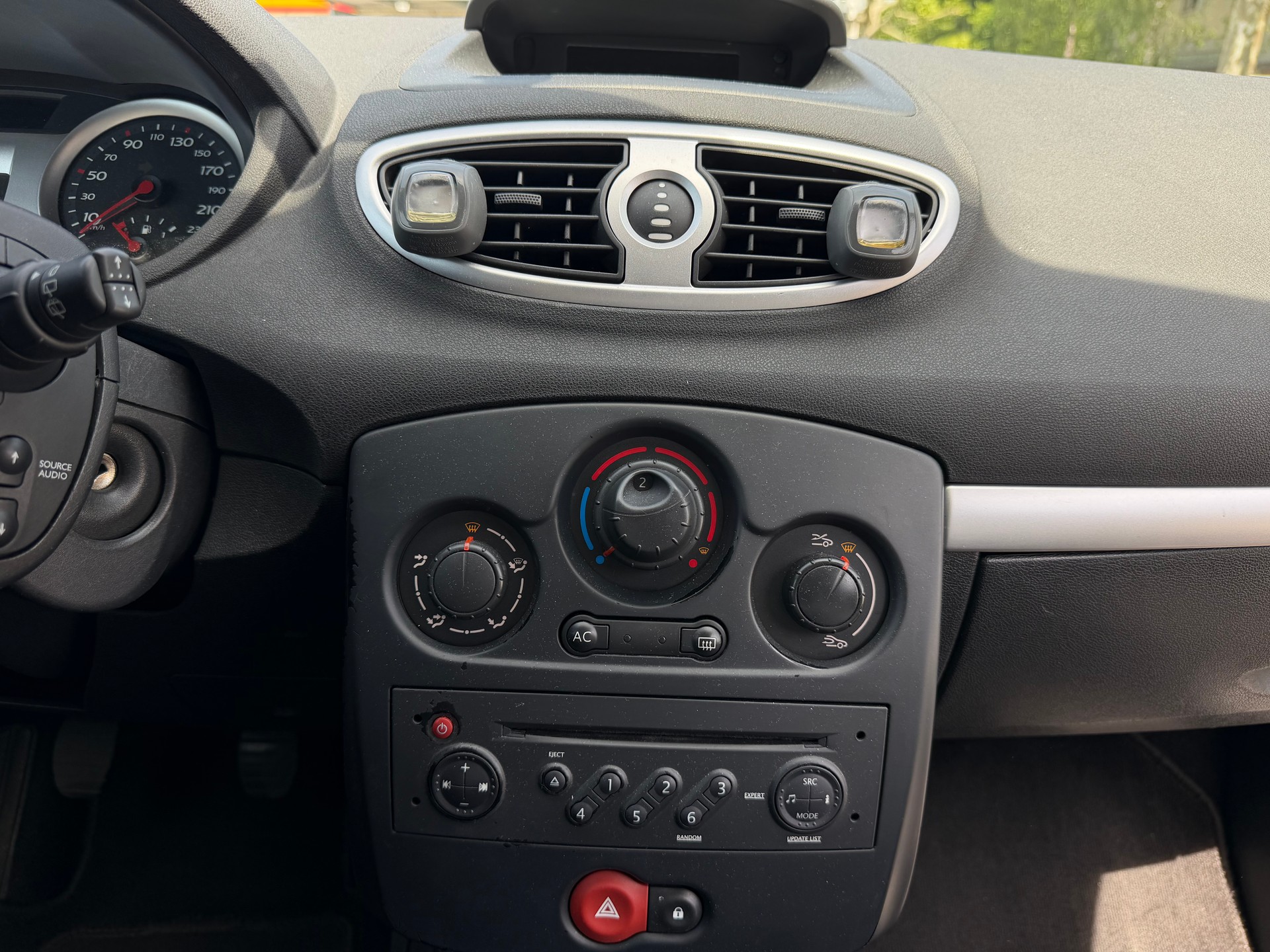 RENAULT Clio 1.2 16V Turbo Dynamique | Frisch MFK 04.2026 | Klima-image-12