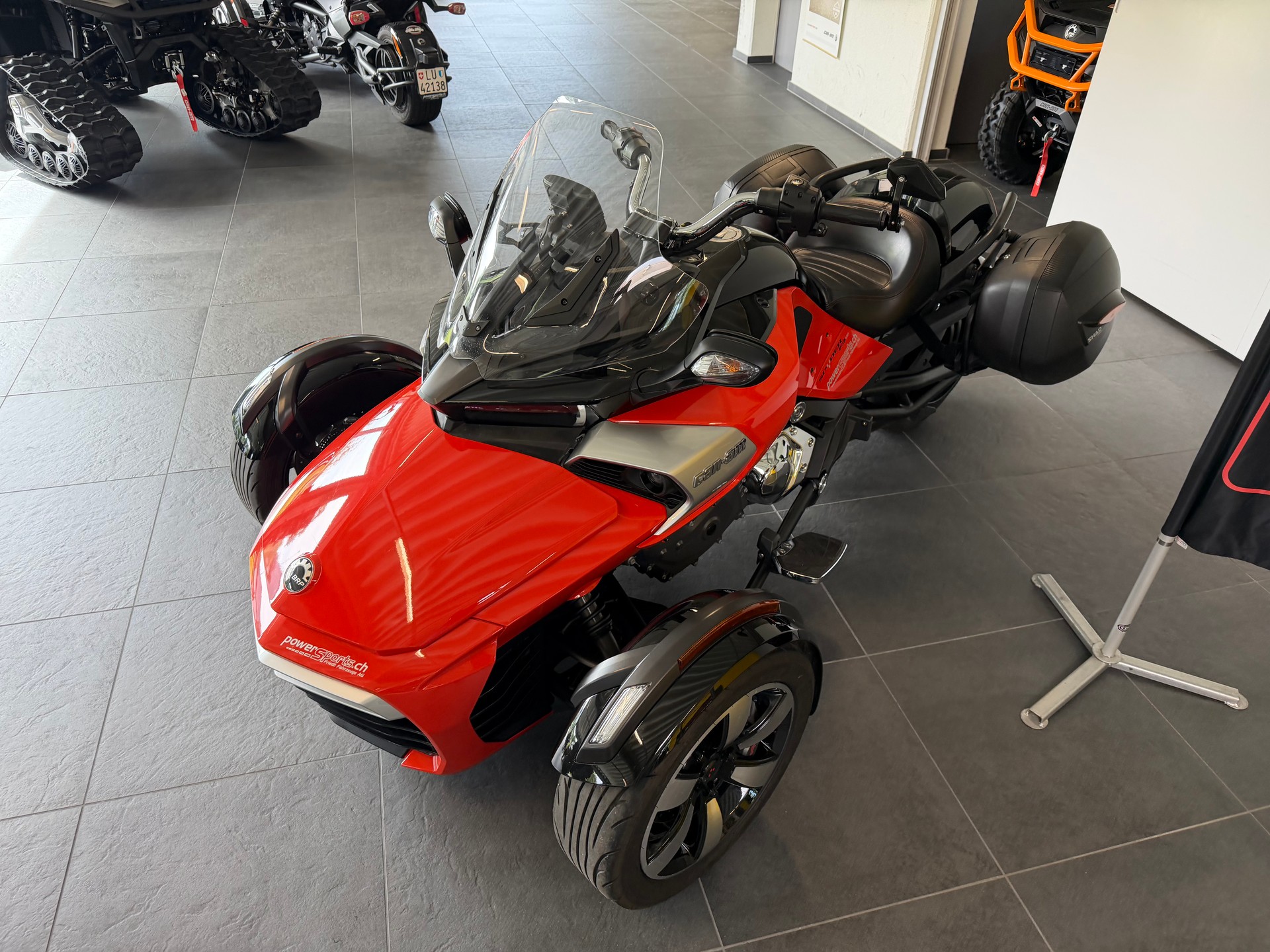 CAN-AM Spyder F3-S SE6-image-7