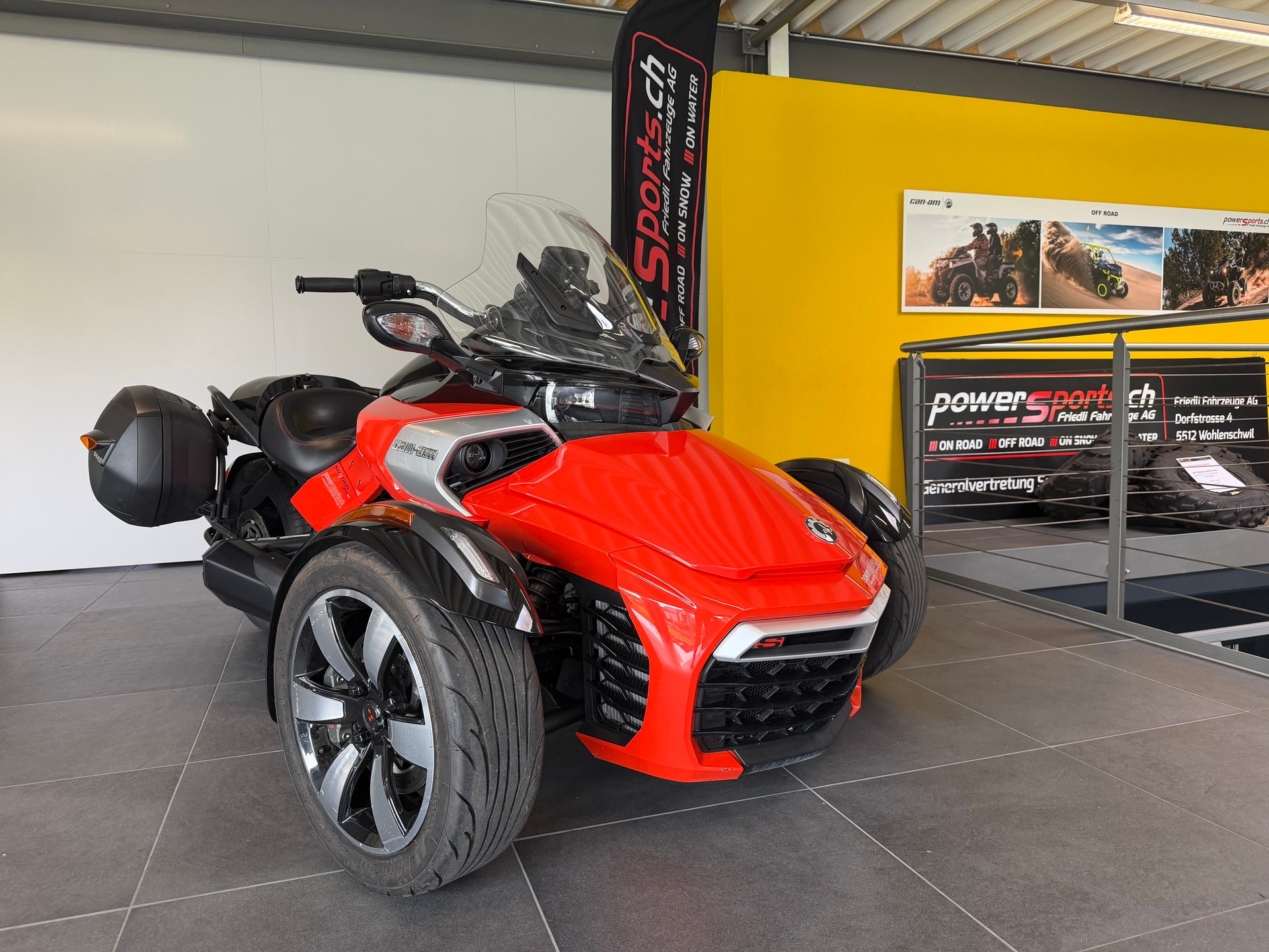 CAN-AM Spyder F3-S SE6-image-15