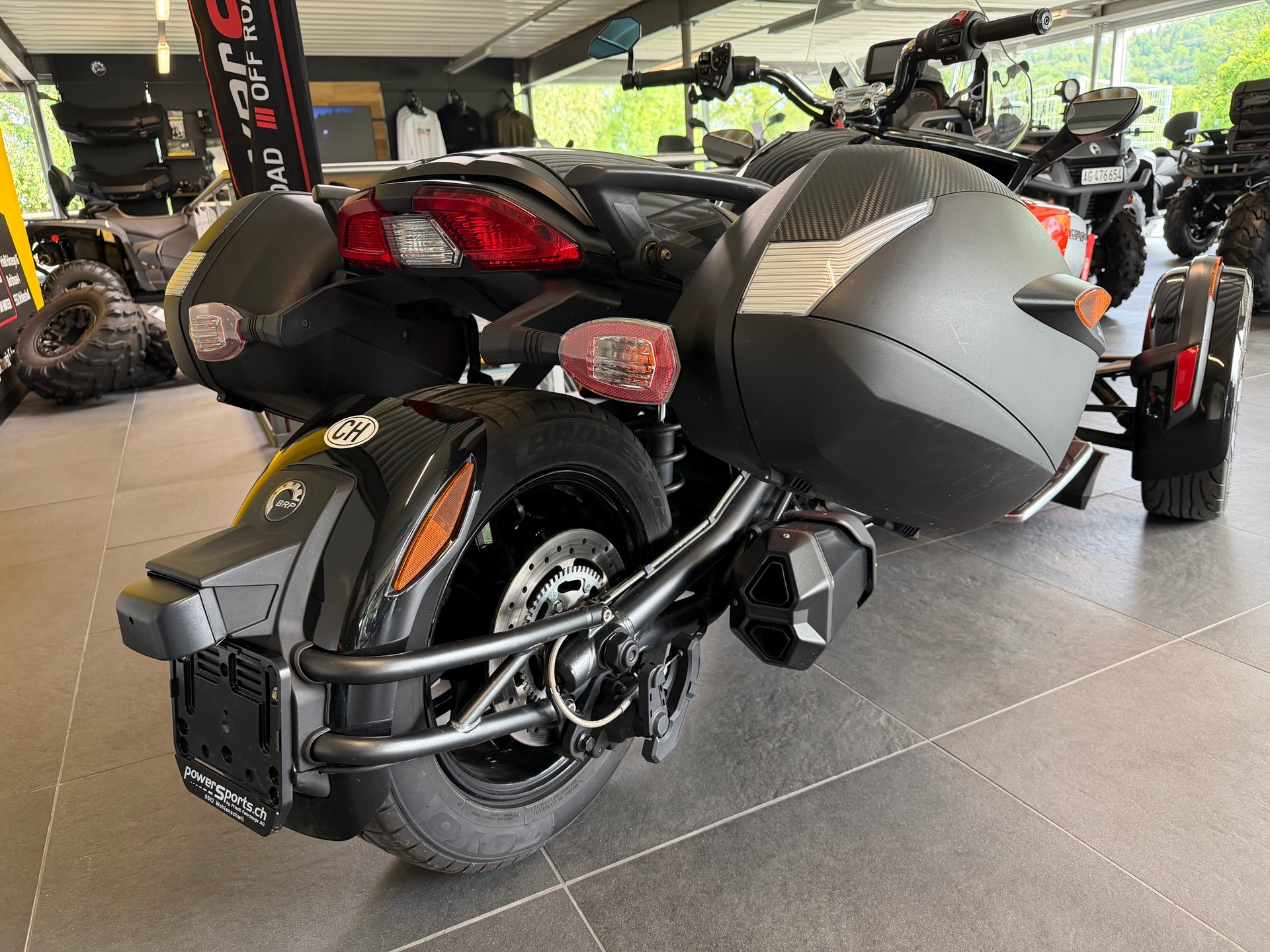 CAN-AM Spyder F3-S SE6-image-10