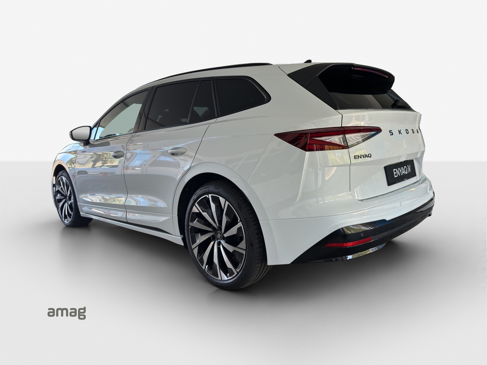 SKODA Enyaq 85x Sportline 4x4-image-2