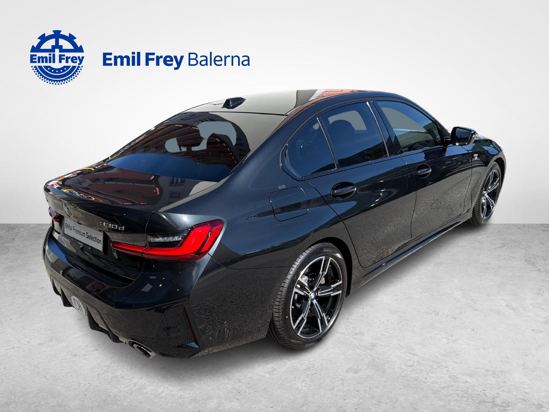 BMW 330d xDrive-image-6