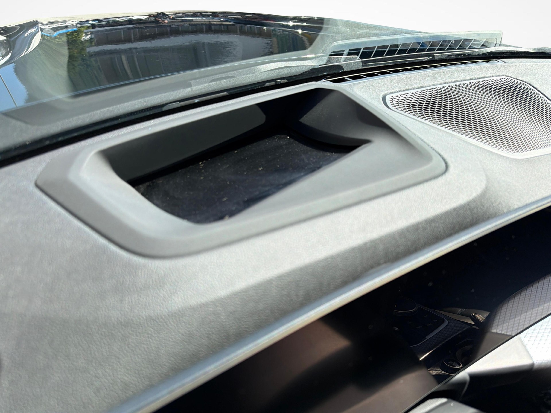 BMW 330d xDrive-image-17