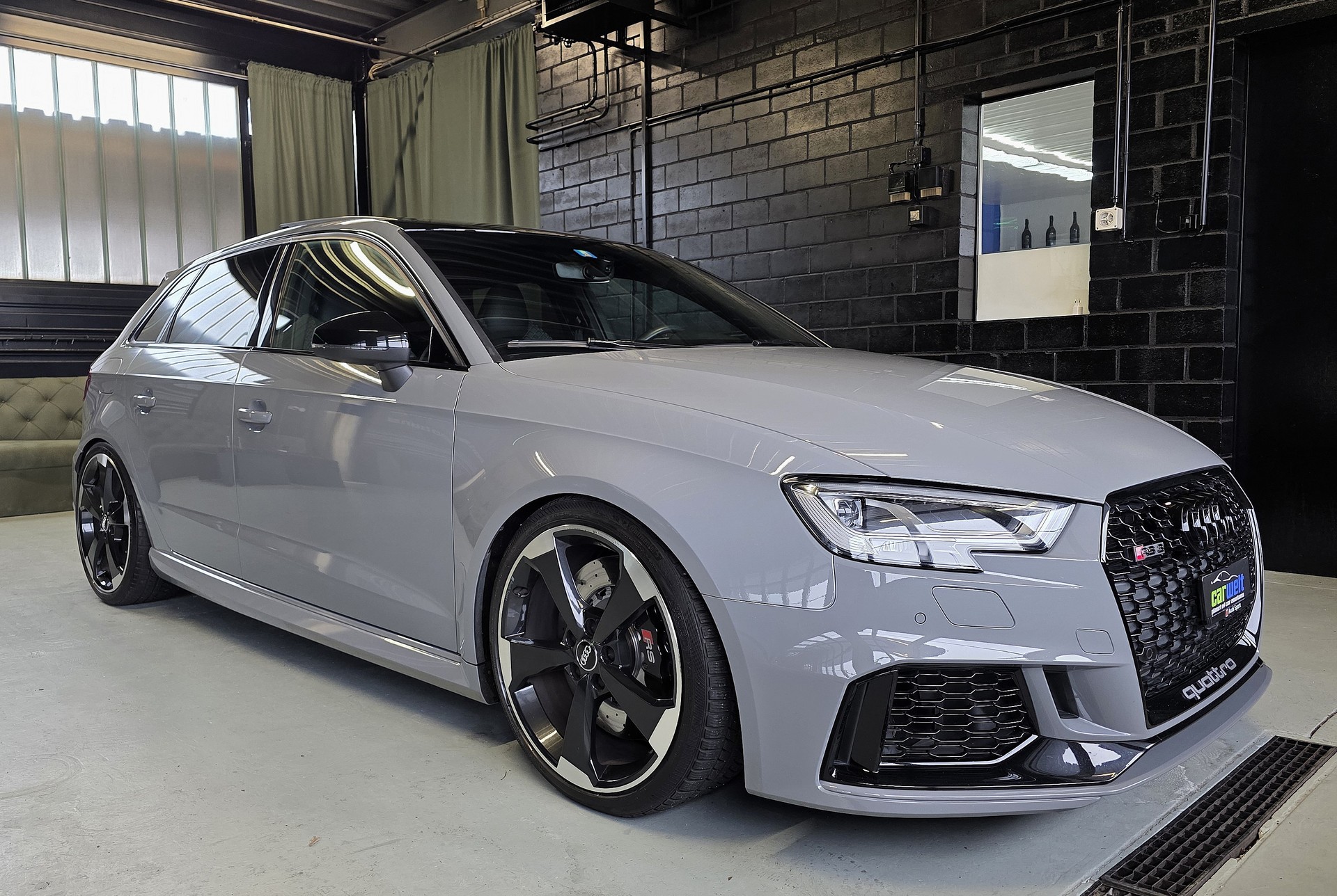 AUDI RS3 Sportback 2.5 T FSI quattro S-Tronic-image-1