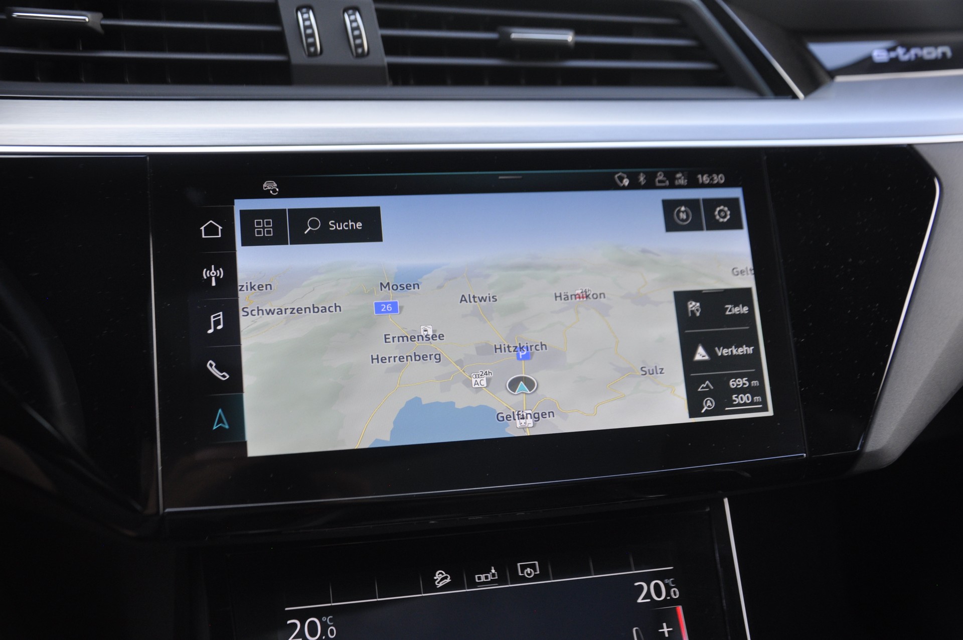 AUDI e-tron 55 quattro black Edition ONE-image-13