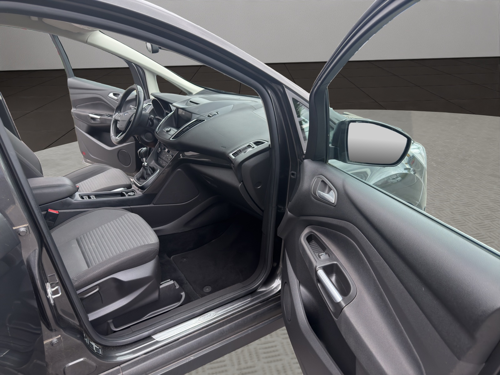 FORD C-Max 1.0 SCTi Sport-image-14