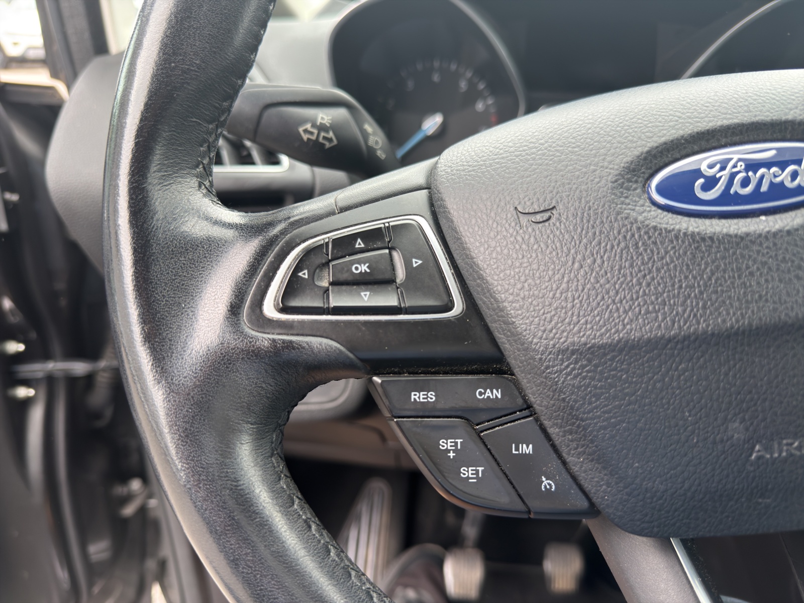 FORD C-Max 1.0 SCTi Sport-image-20