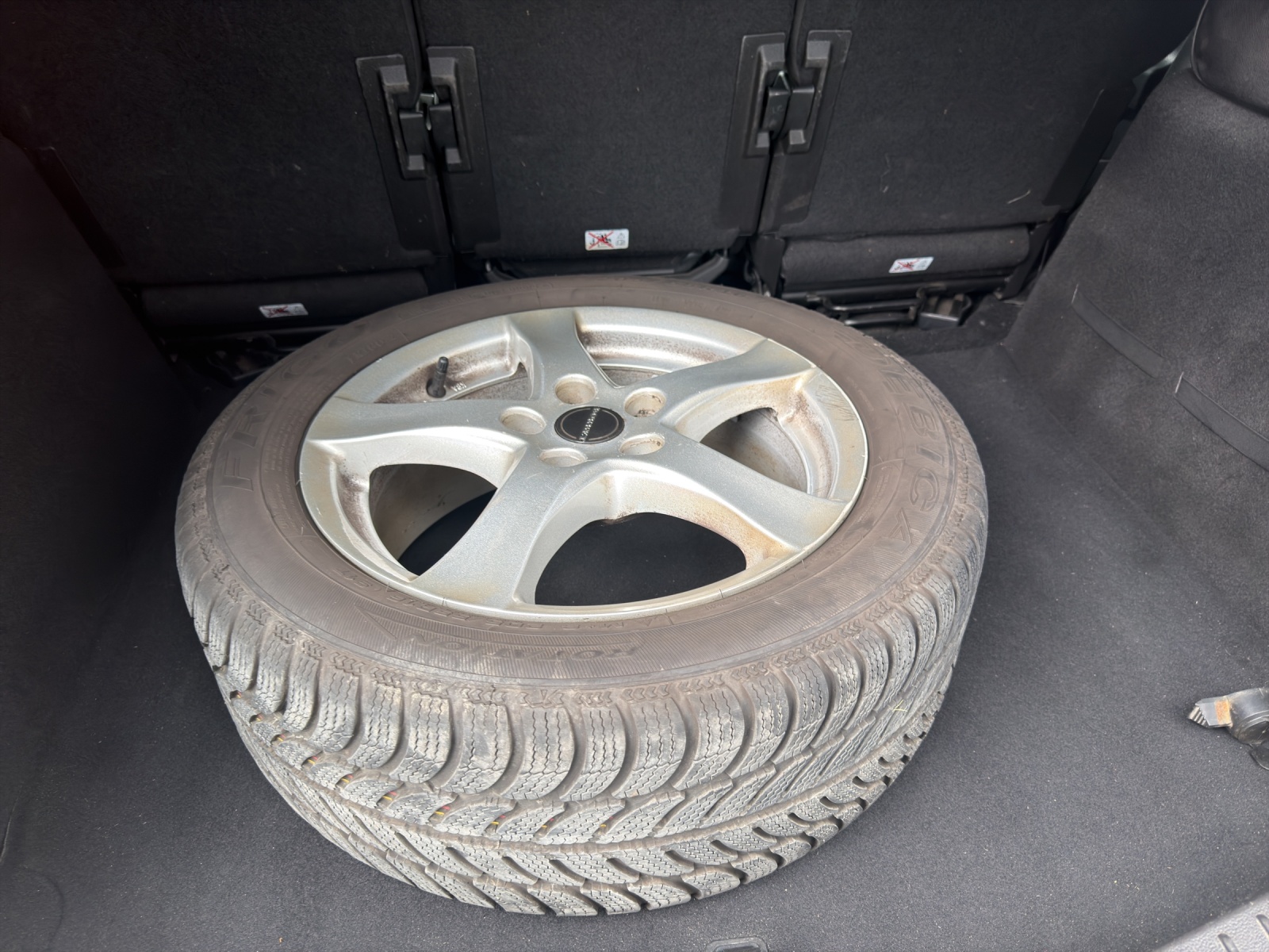 FORD C-Max 1.0 SCTi Sport-image-9