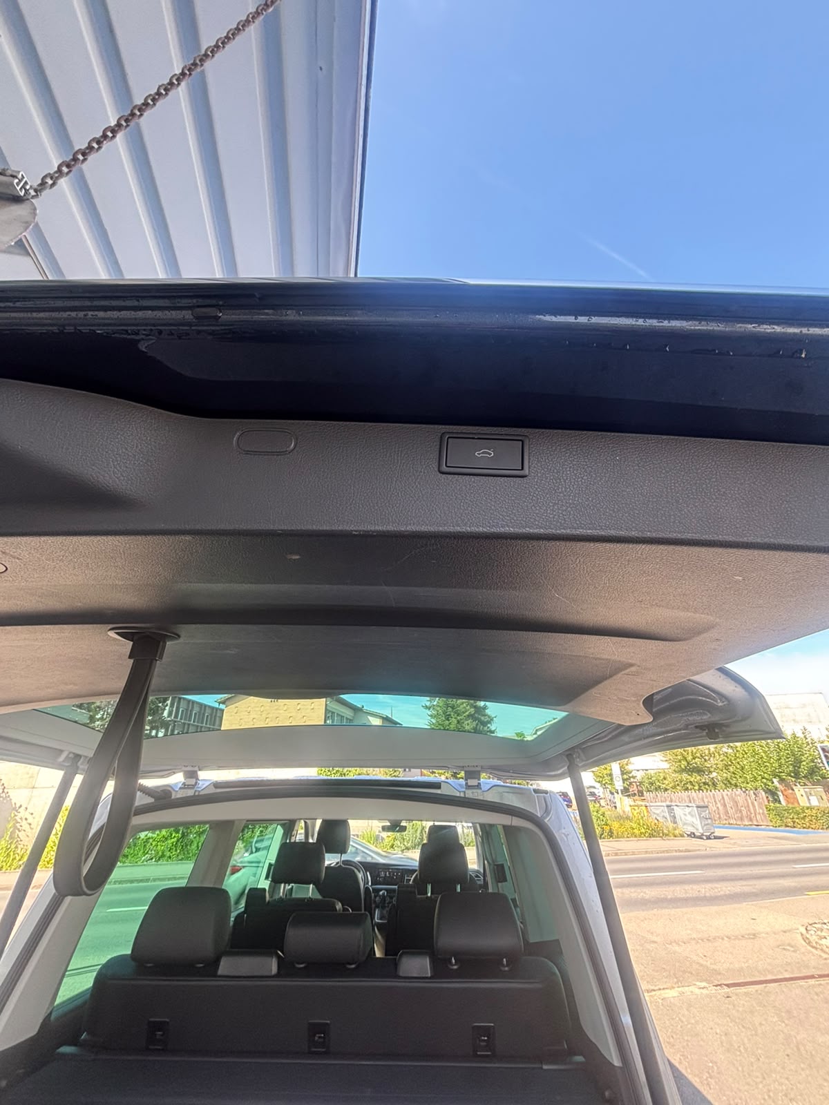 VW T6.1 Multivan 2.0 Bi-TDI Highline Liberty 4Mot. DSG-image-13