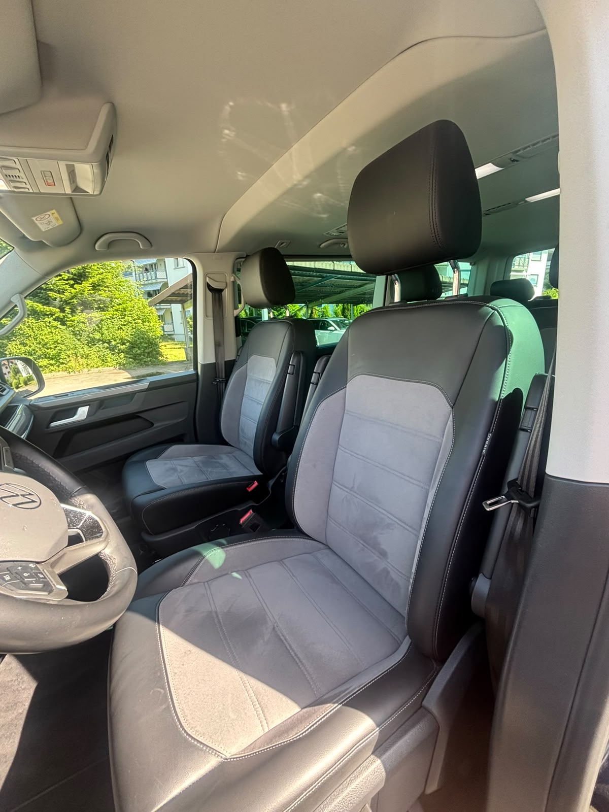VW T6.1 Multivan 2.0 Bi-TDI Highline Liberty 4Mot. DSG-image-19