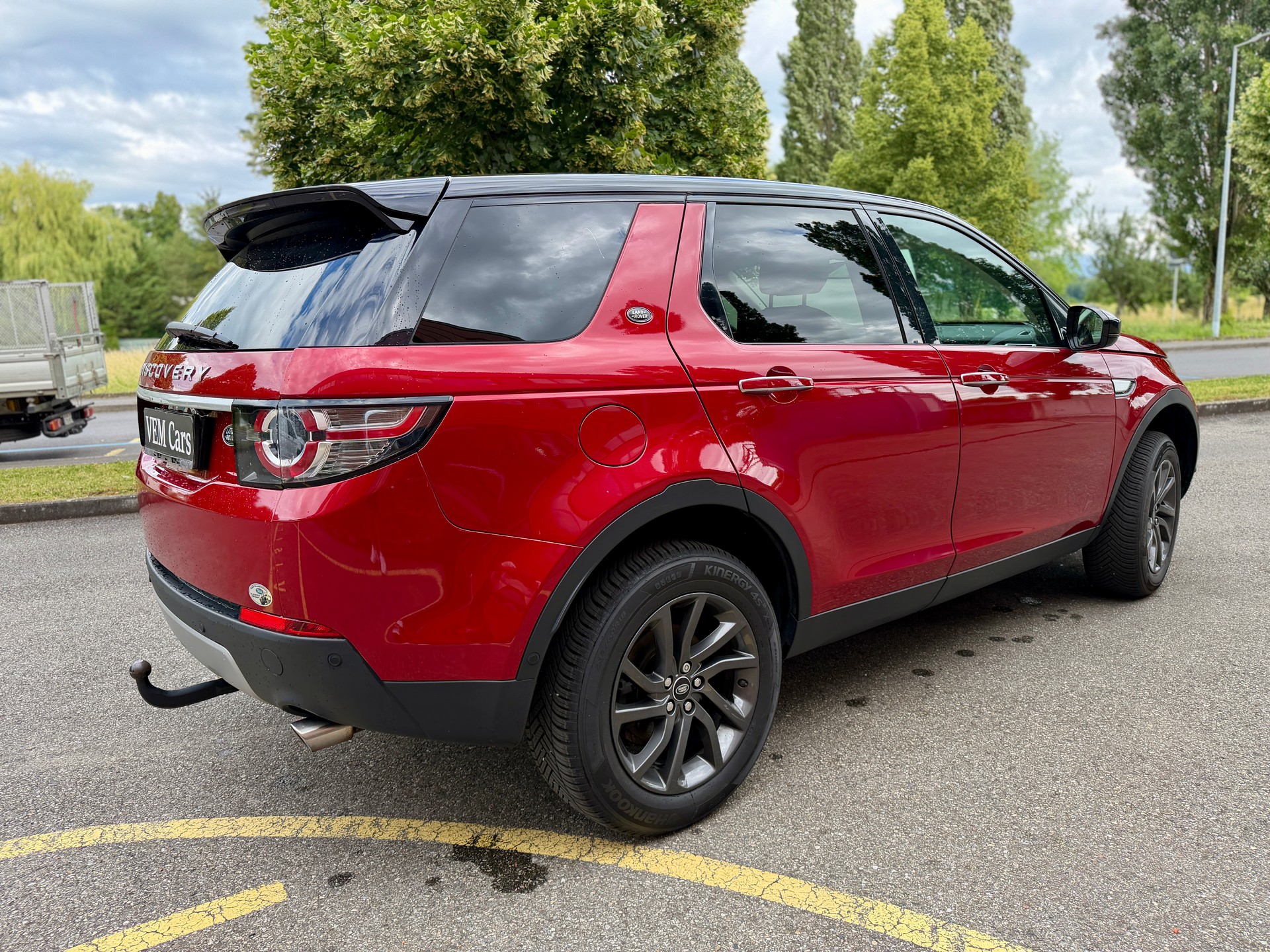 LAND ROVER Discovery Sport 2.0 TD4 HSE AT9-image-2