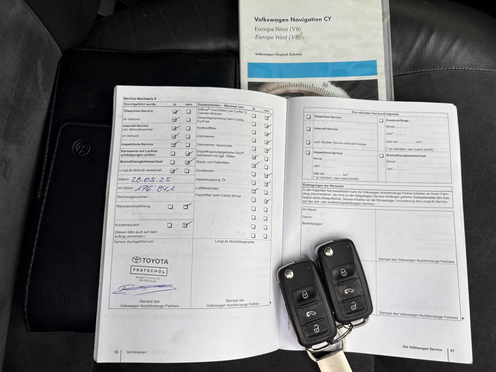 VW T5 Multivan 2.0 Bi-TDI CR CL Edition 25 4Mot. DSG-image-13