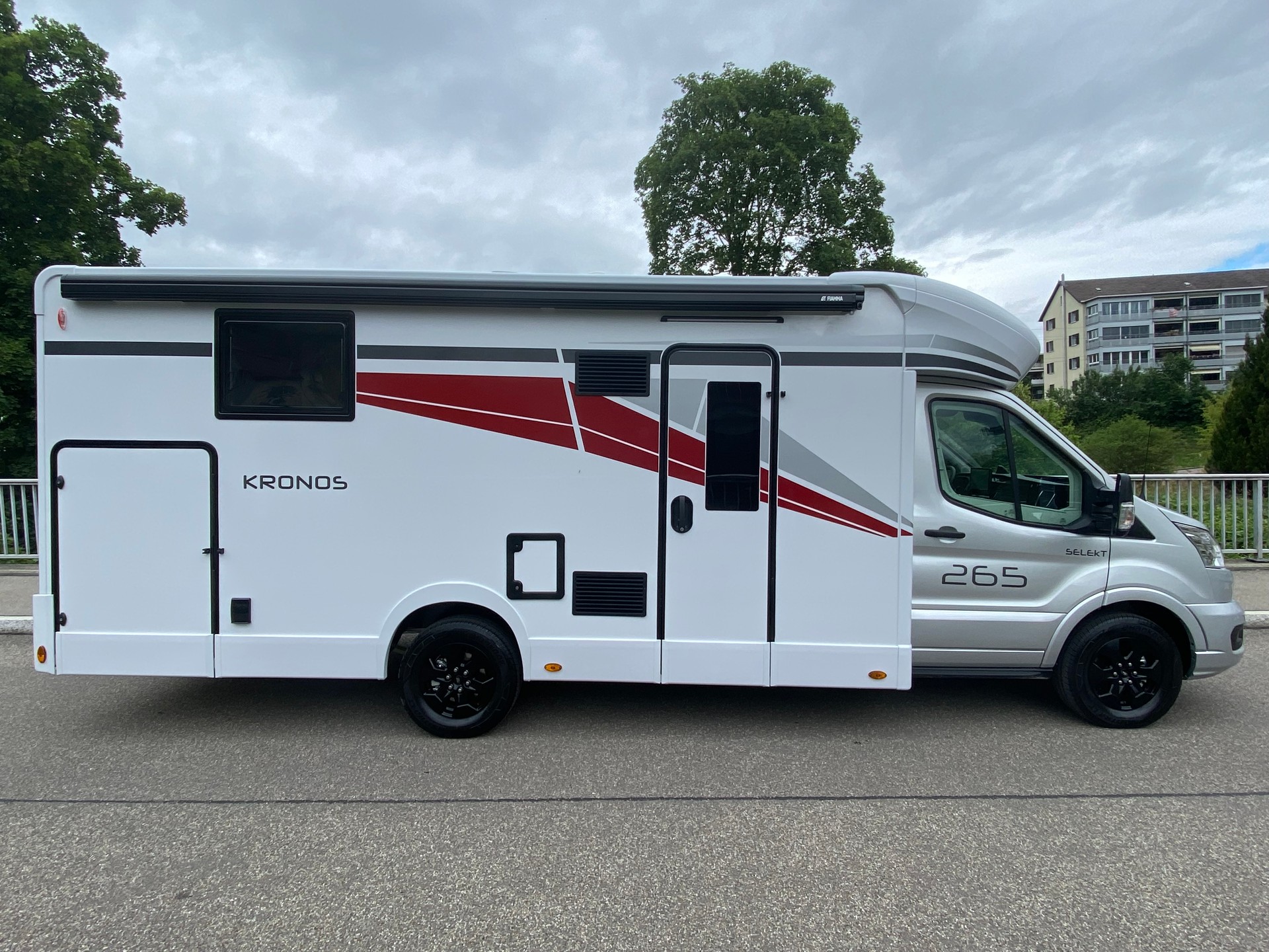 ROLLER TEAM Kronos 265TL, Ford Transit 2.0TDCi 165PS Automat-image-1