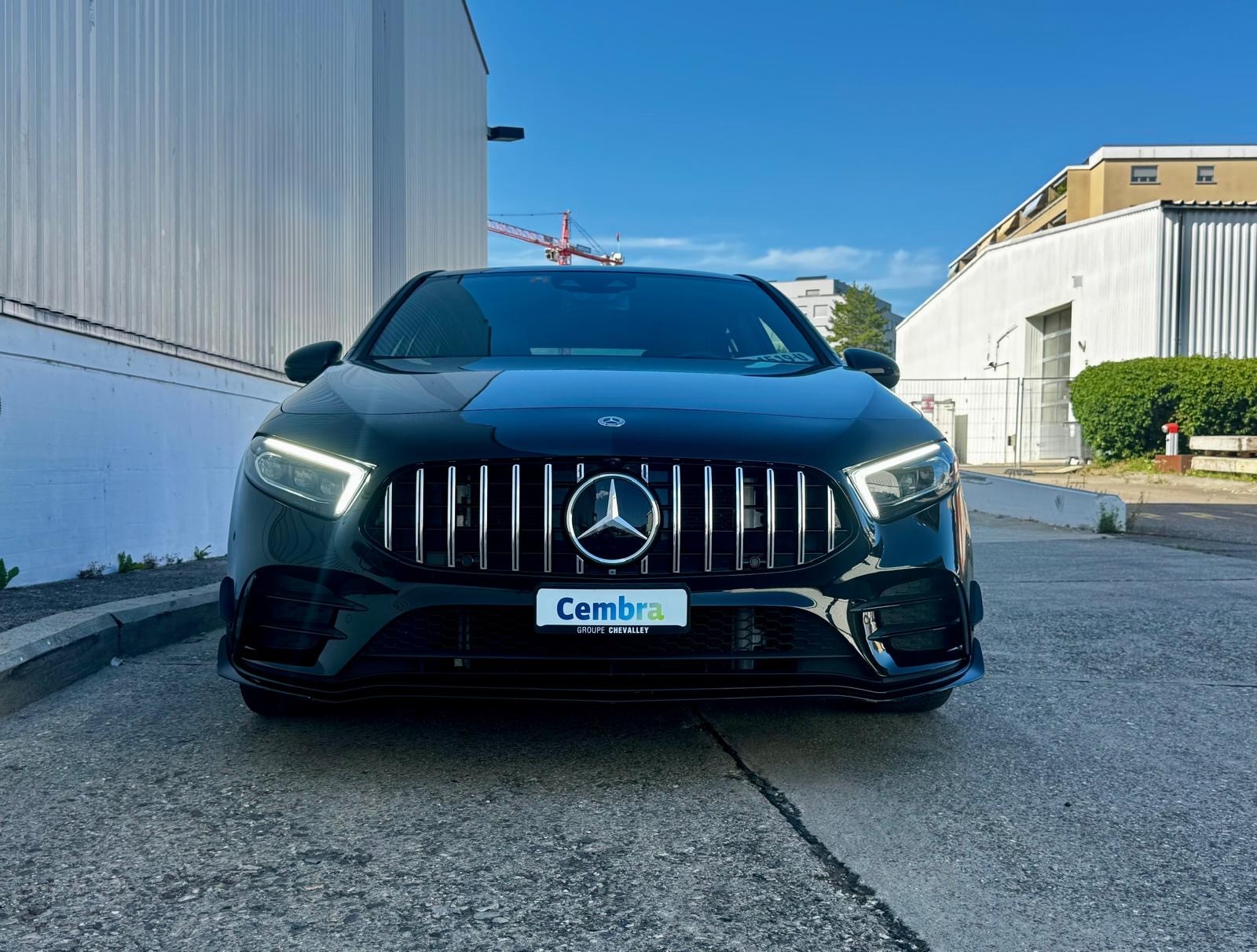 MERCEDES-BENZ A 35 AMG 4Matic Speedshift-image-6