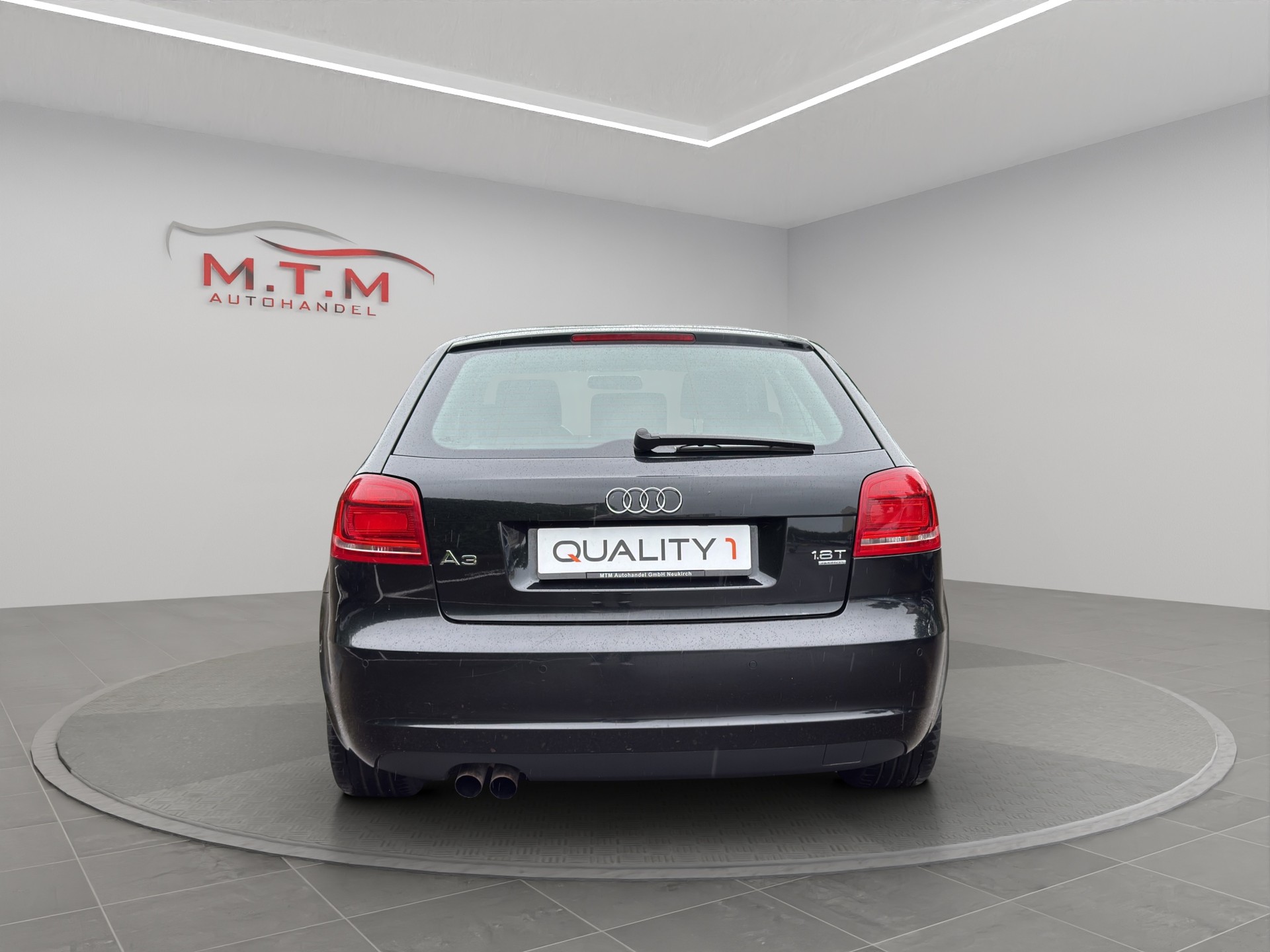 AUDI A3 1.8 TFSI Attraction quattro-image-7