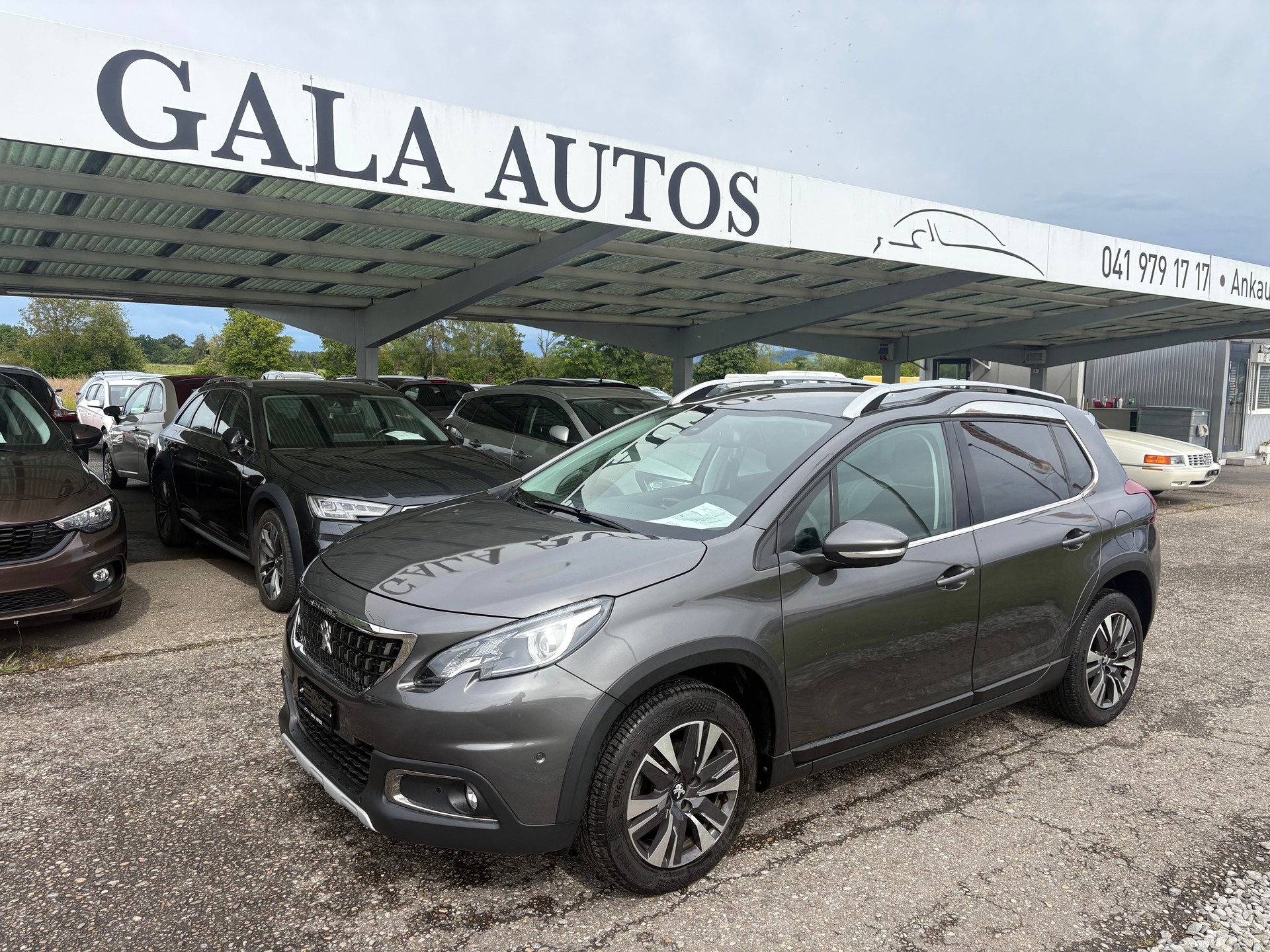 PEUGEOT 2008 1.5 BlueHDi Allure EAT-image-0